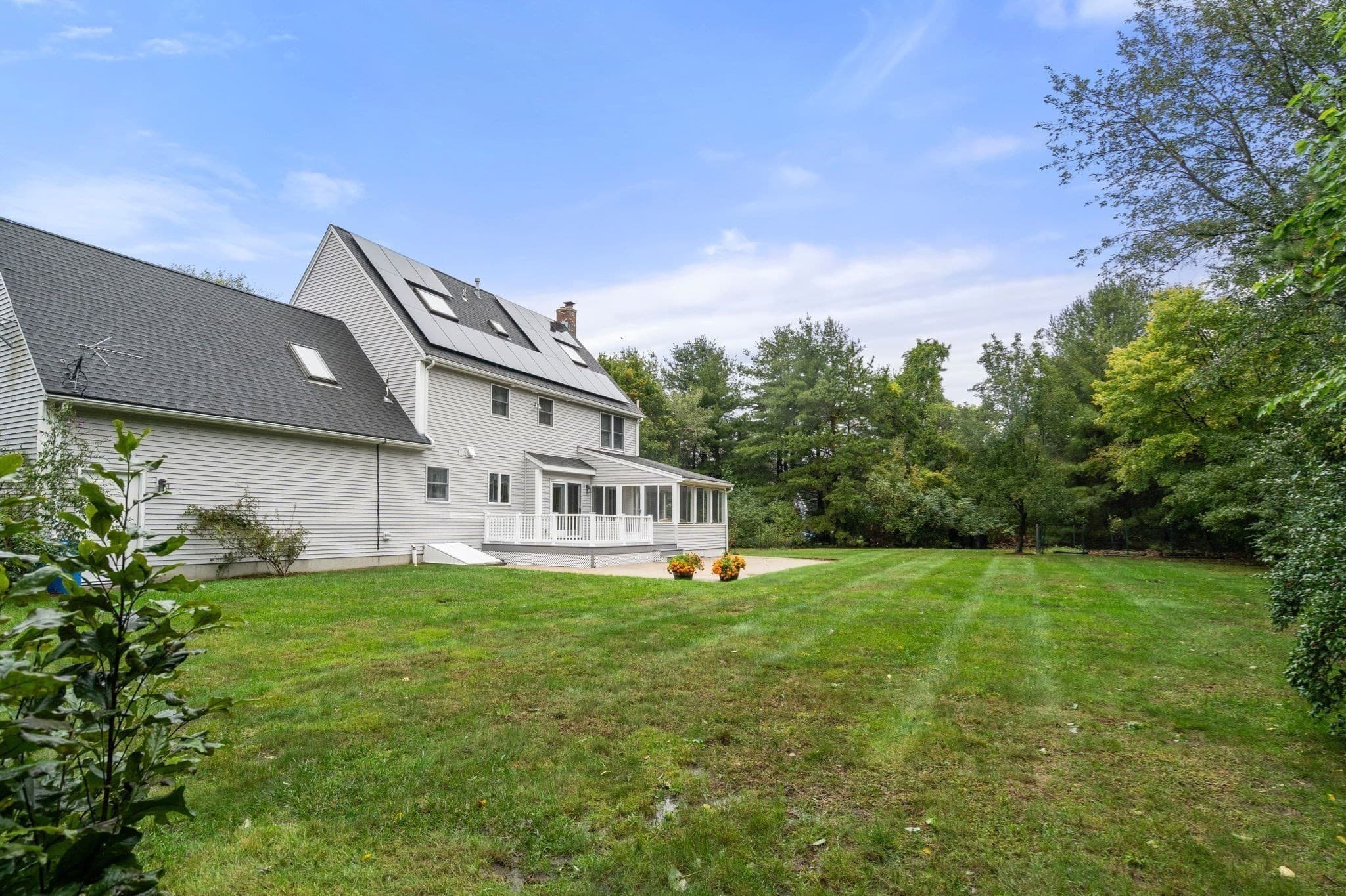 Single Family Residence at 20 Hunters Run, Franklin MA 02038, Franklin, photo 5 of 42