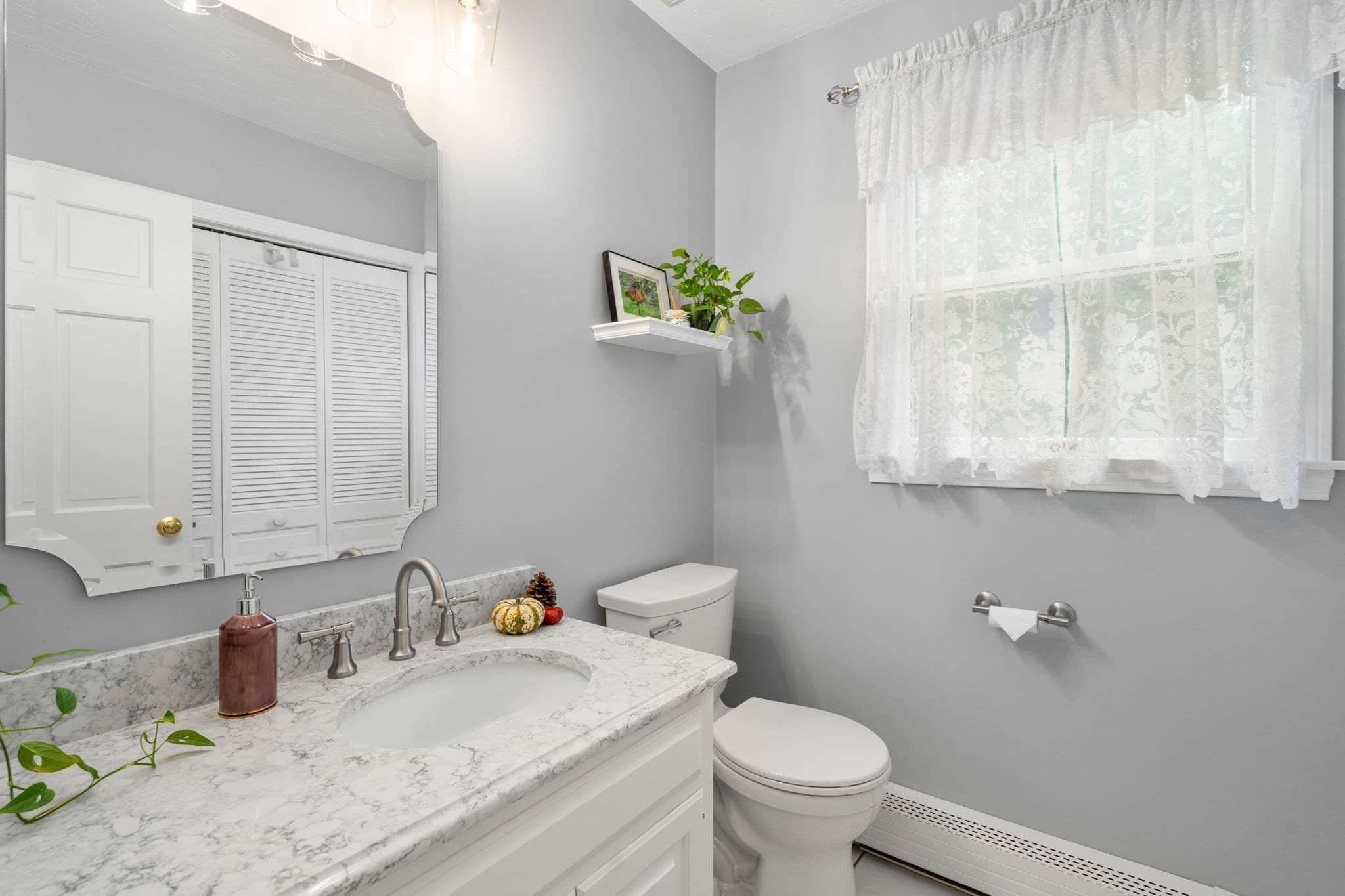 Single Family Residence at 20 Hunters Run, Franklin MA 02038, Franklin, photo 38 of 42