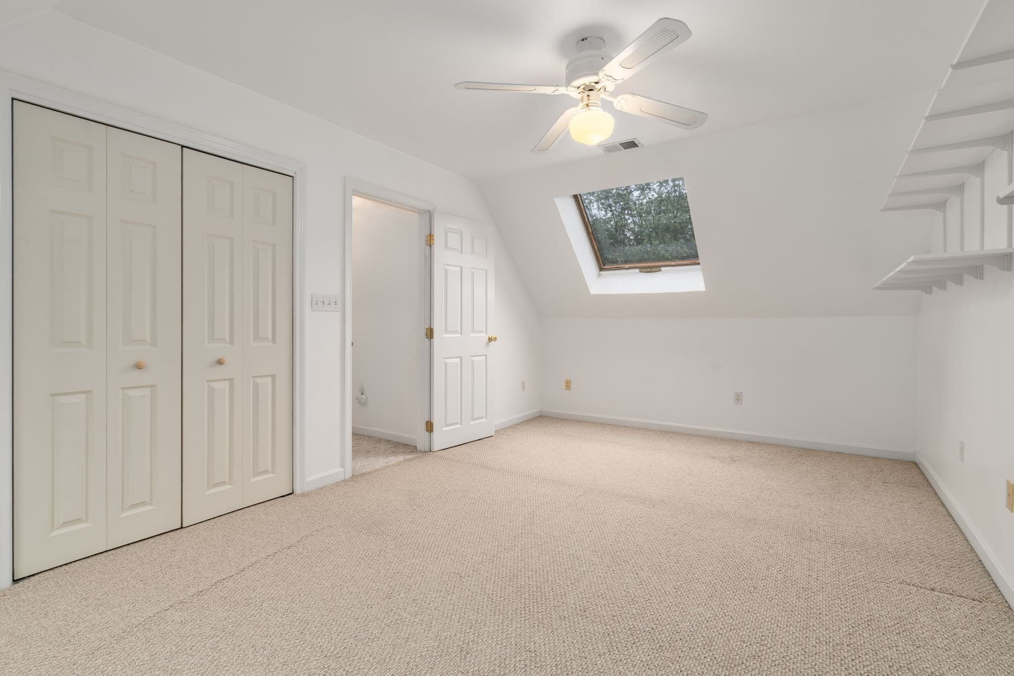 Single Family Residence at 20 Hunters Run, Franklin MA 02038, Franklin, photo 33 of 42