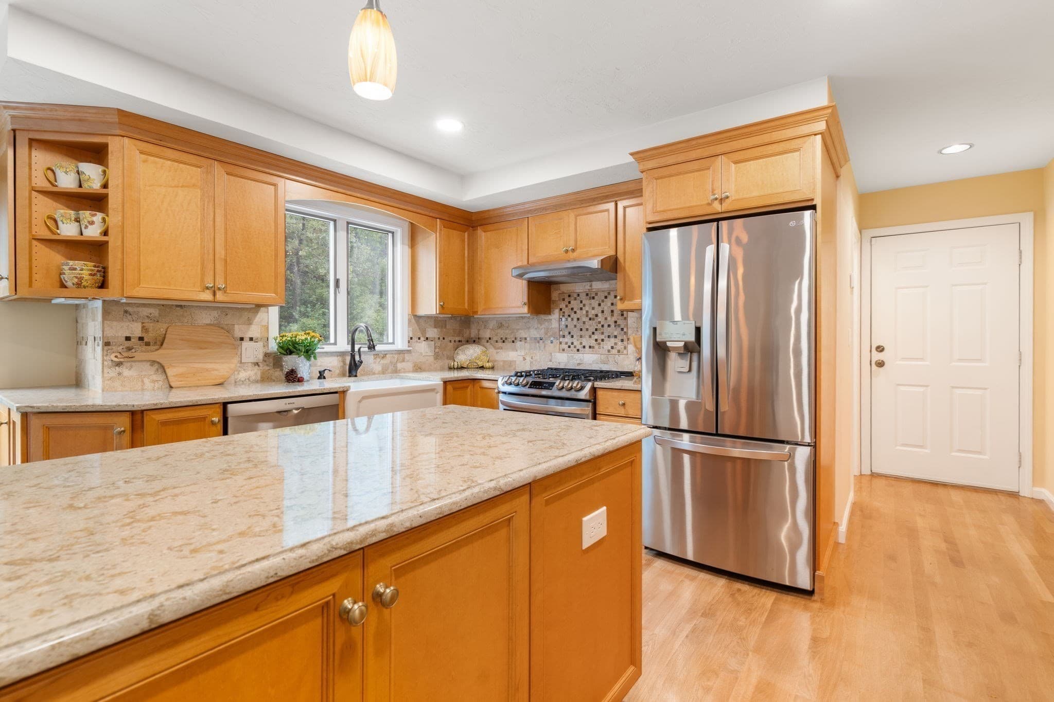 Single Family Residence at 20 Hunters Run, Franklin MA 02038, Franklin, photo 15 of 42