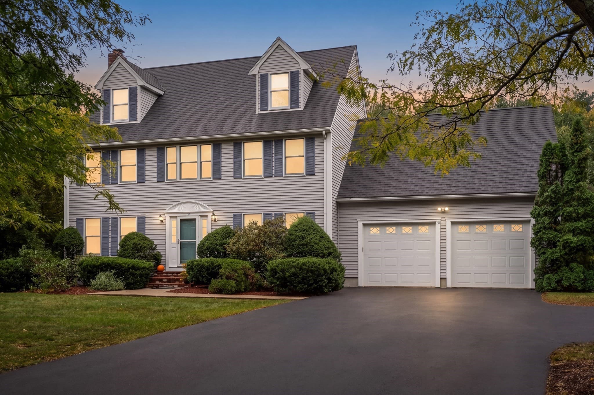 Single Family Residence at 20 Hunters Run, Franklin MA 02038, Franklin, photo 4 of 42