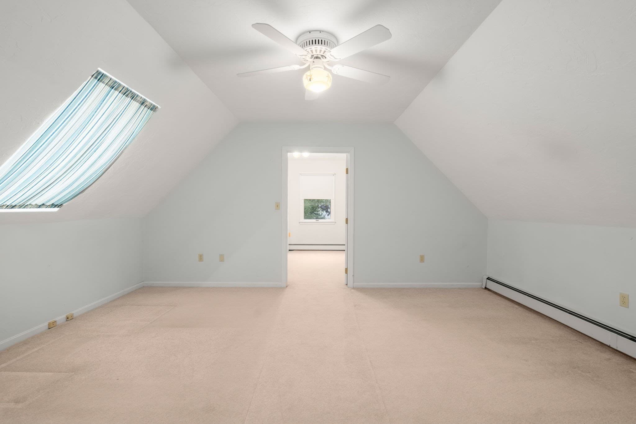 Single Family Residence at 20 Hunters Run, Franklin MA 02038, Franklin, photo 21 of 42