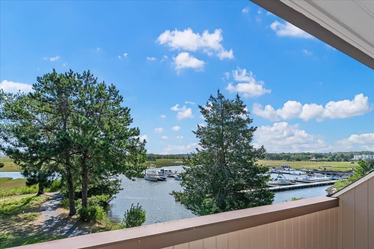 Condominium at 40 Ladds Way # 40, Scituate MA 02066, Scituate, photo 22 of 41