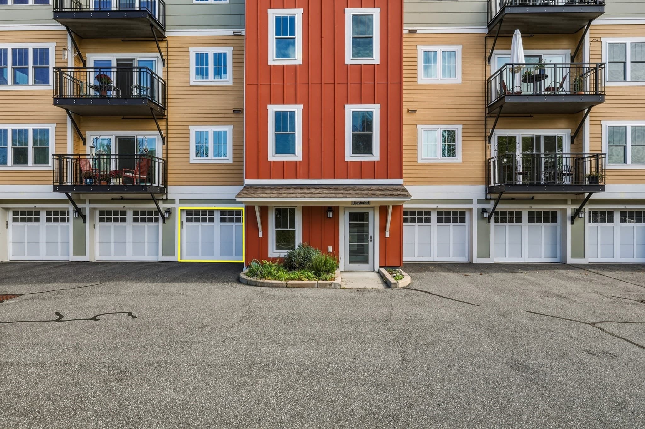 Condominium at 74 Village Hill Rd, Northampton MA 01060, Northampton, photo 2 of 30