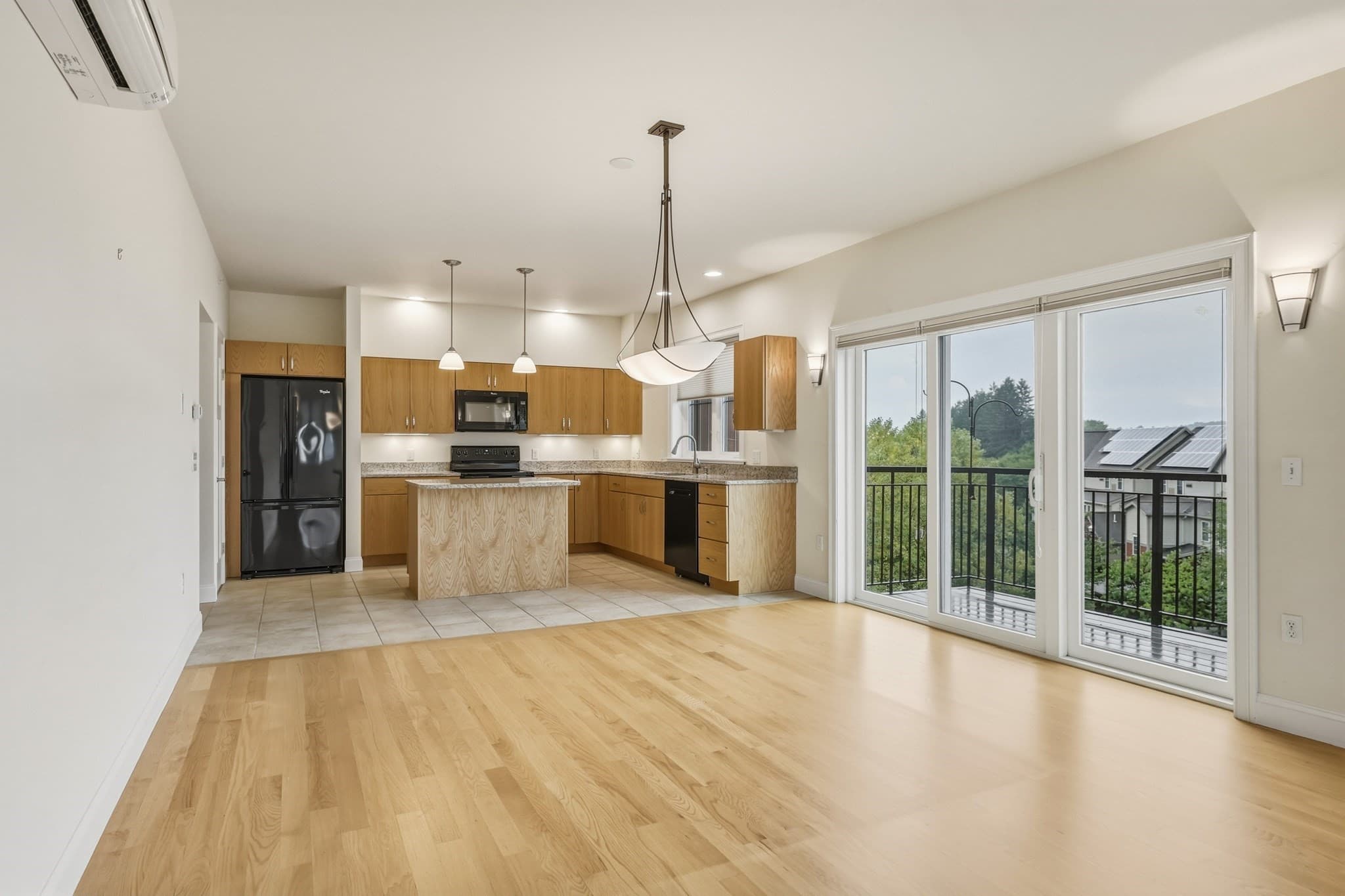 Condominium at 74 Village Hill Rd, Northampton MA 01060, Northampton, photo 16 of 30