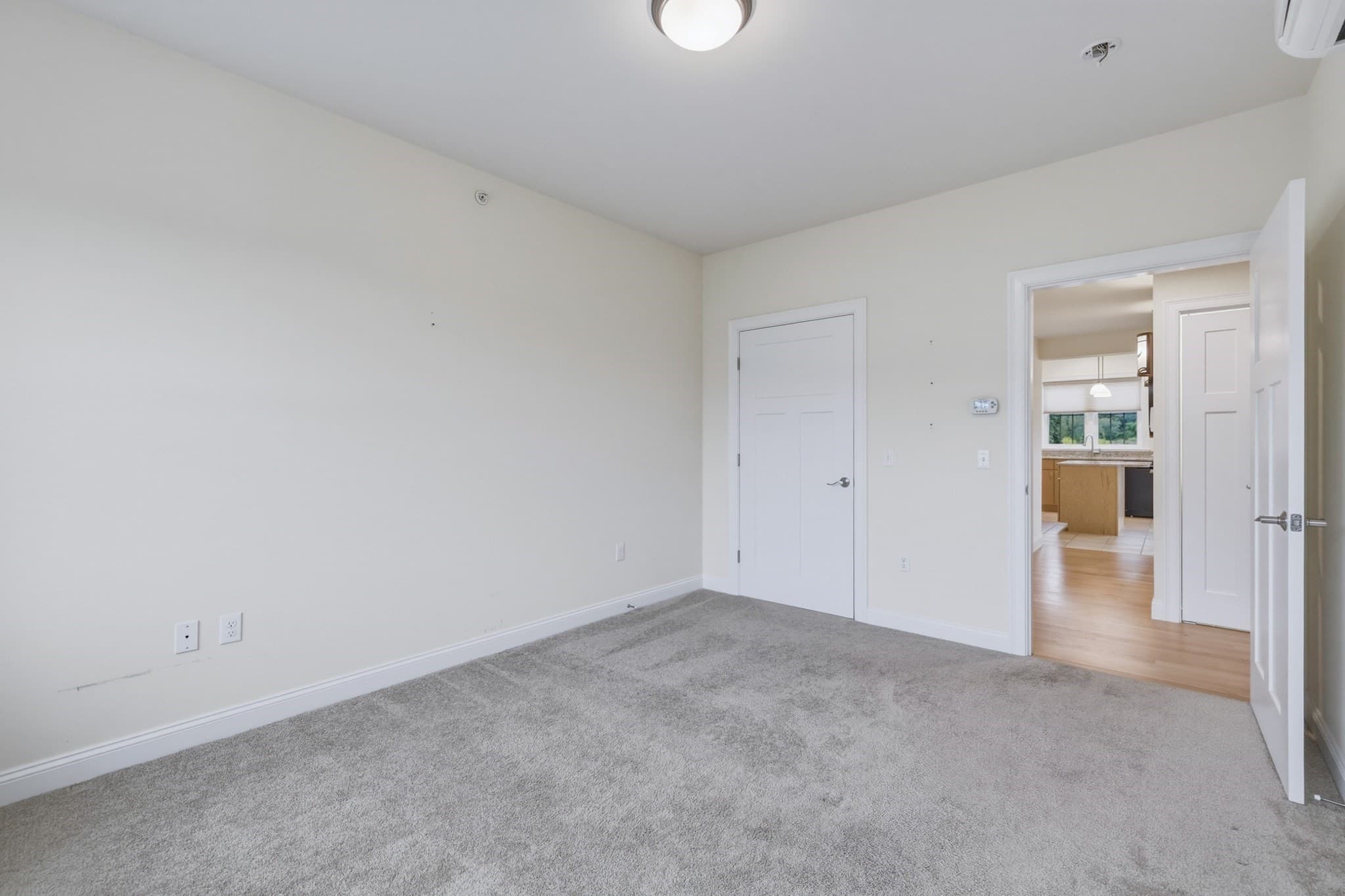 Condominium at 74 Village Hill Rd, Northampton MA 01060, Northampton, photo 24 of 30