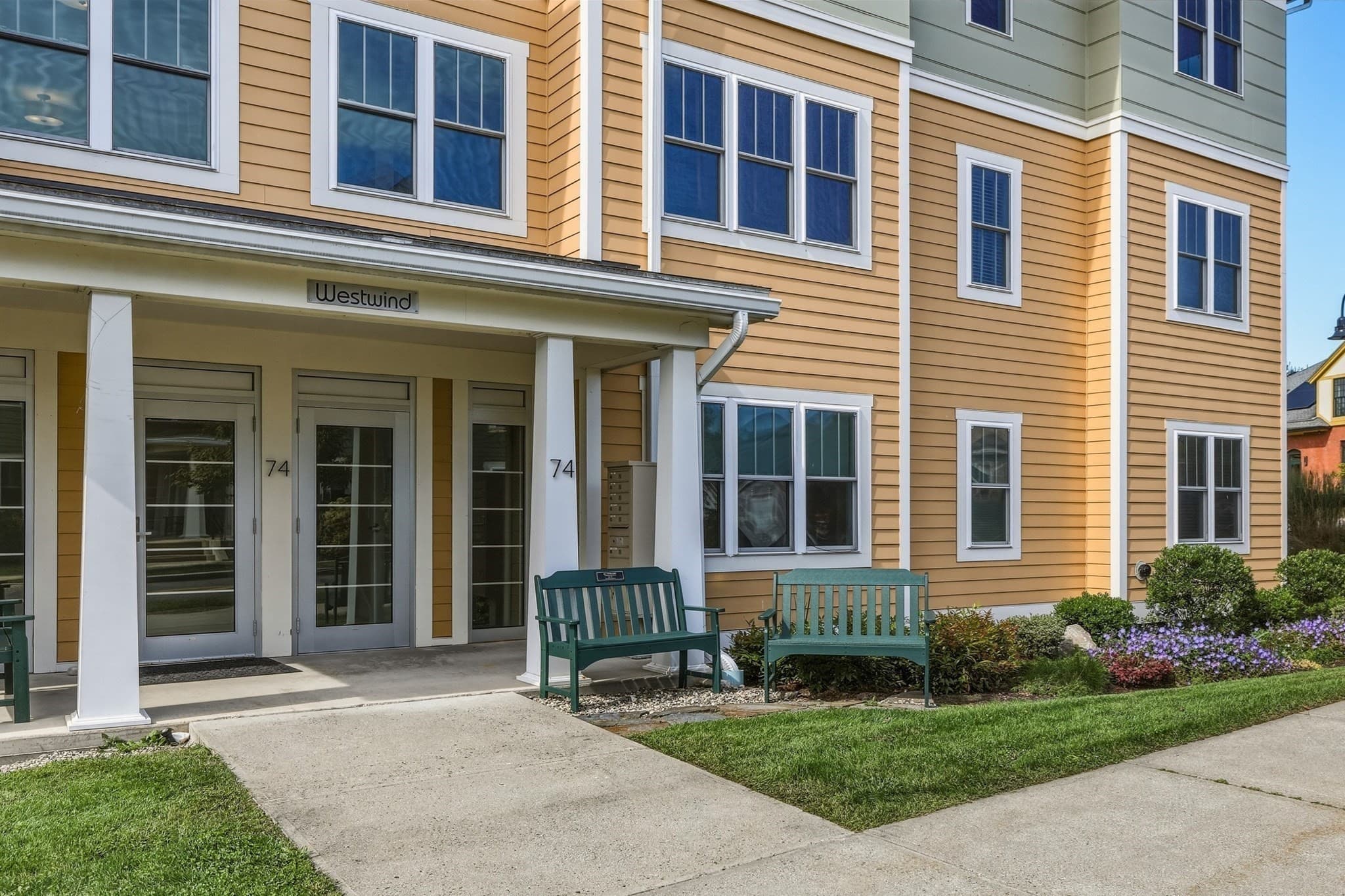 Condominium at 74 Village Hill Rd, Northampton MA 01060, Northampton, photo 4 of 30