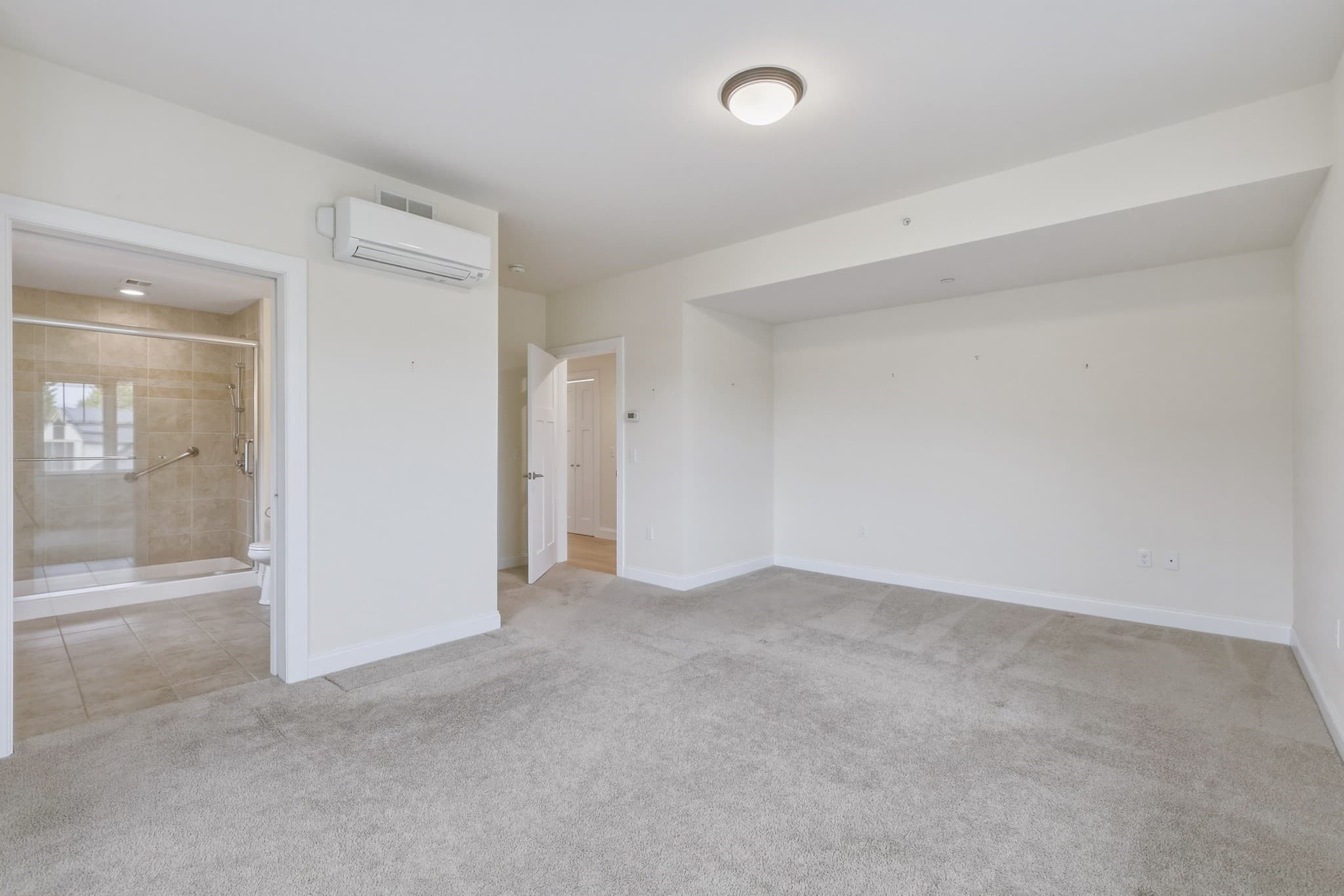 Condominium at 74 Village Hill Rd, Northampton MA 01060, Northampton, photo 21 of 30