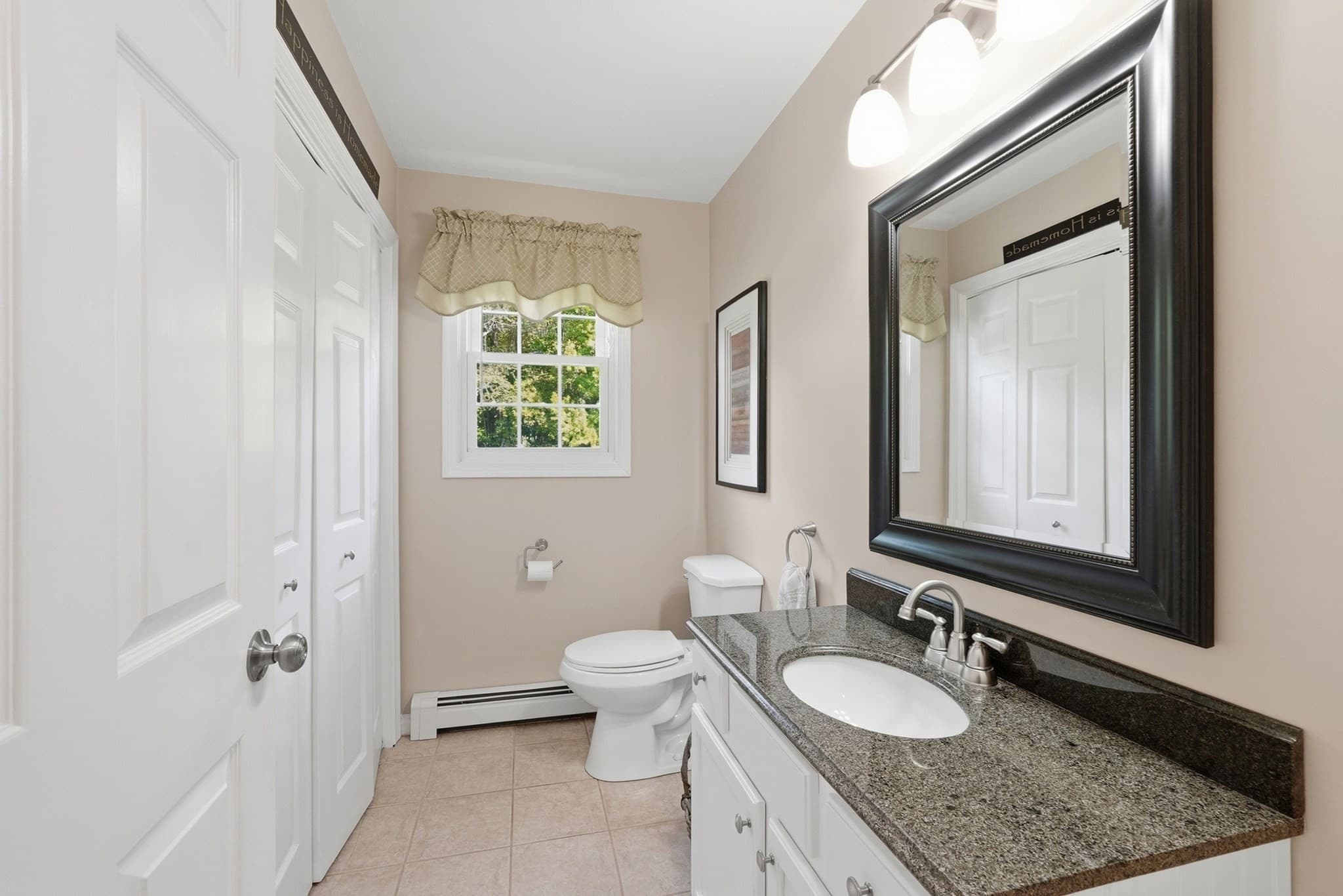 Single Family Residence at 16 Cedar Hill Rd, Sutton MA 01590, Sutton, photo 18 of 39