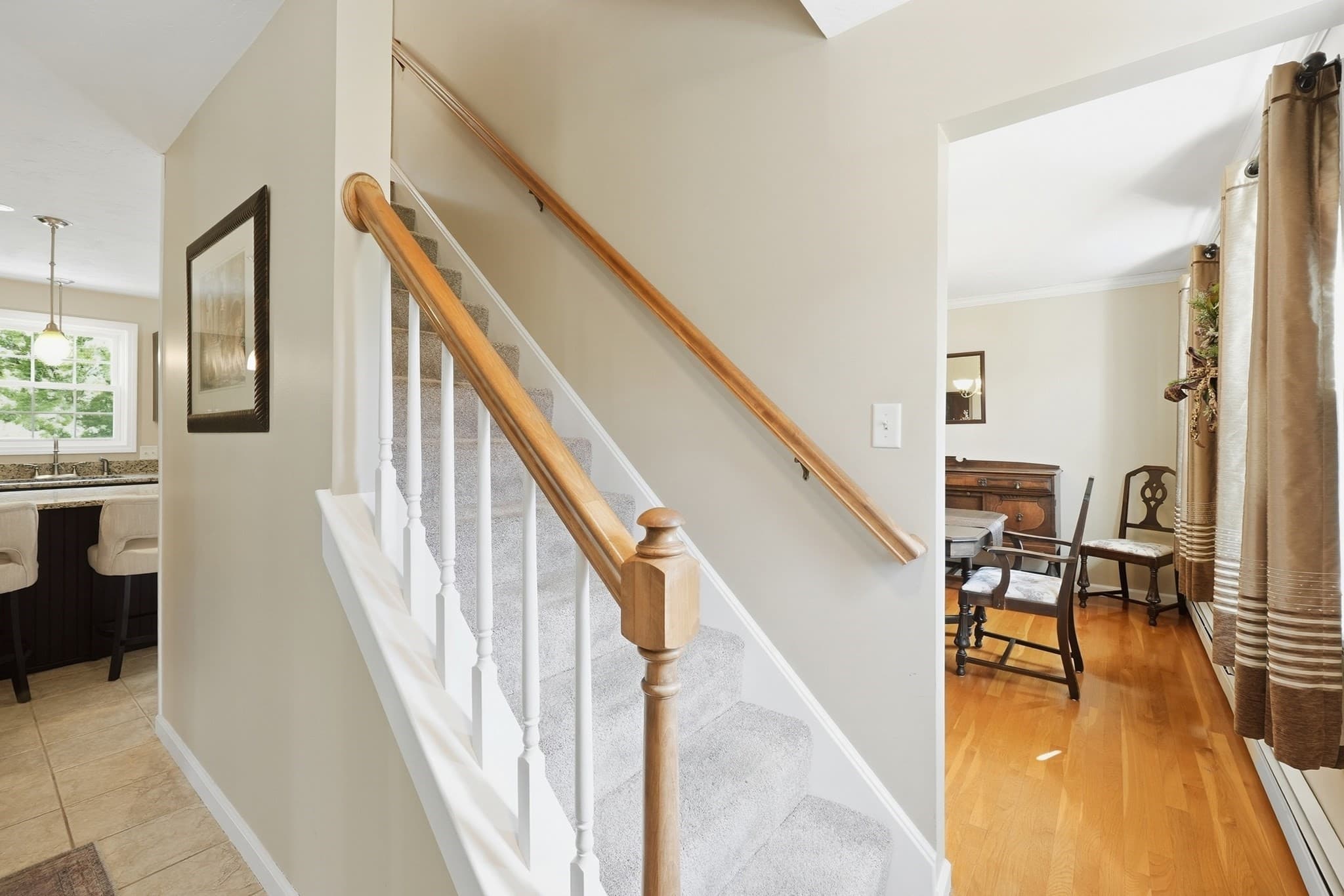 Single Family Residence at 16 Cedar Hill Rd, Sutton MA 01590, Sutton, photo 4 of 39