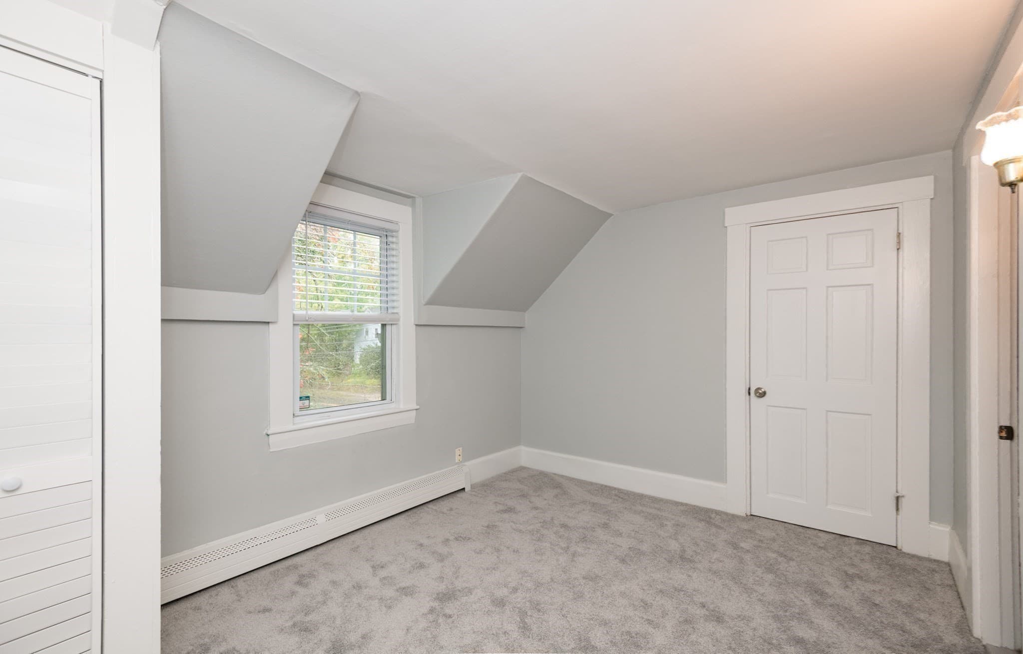 Single Family Residence at 8 Washington Street, Stoneham MA 02180, Stoneham, photo 27 of 40