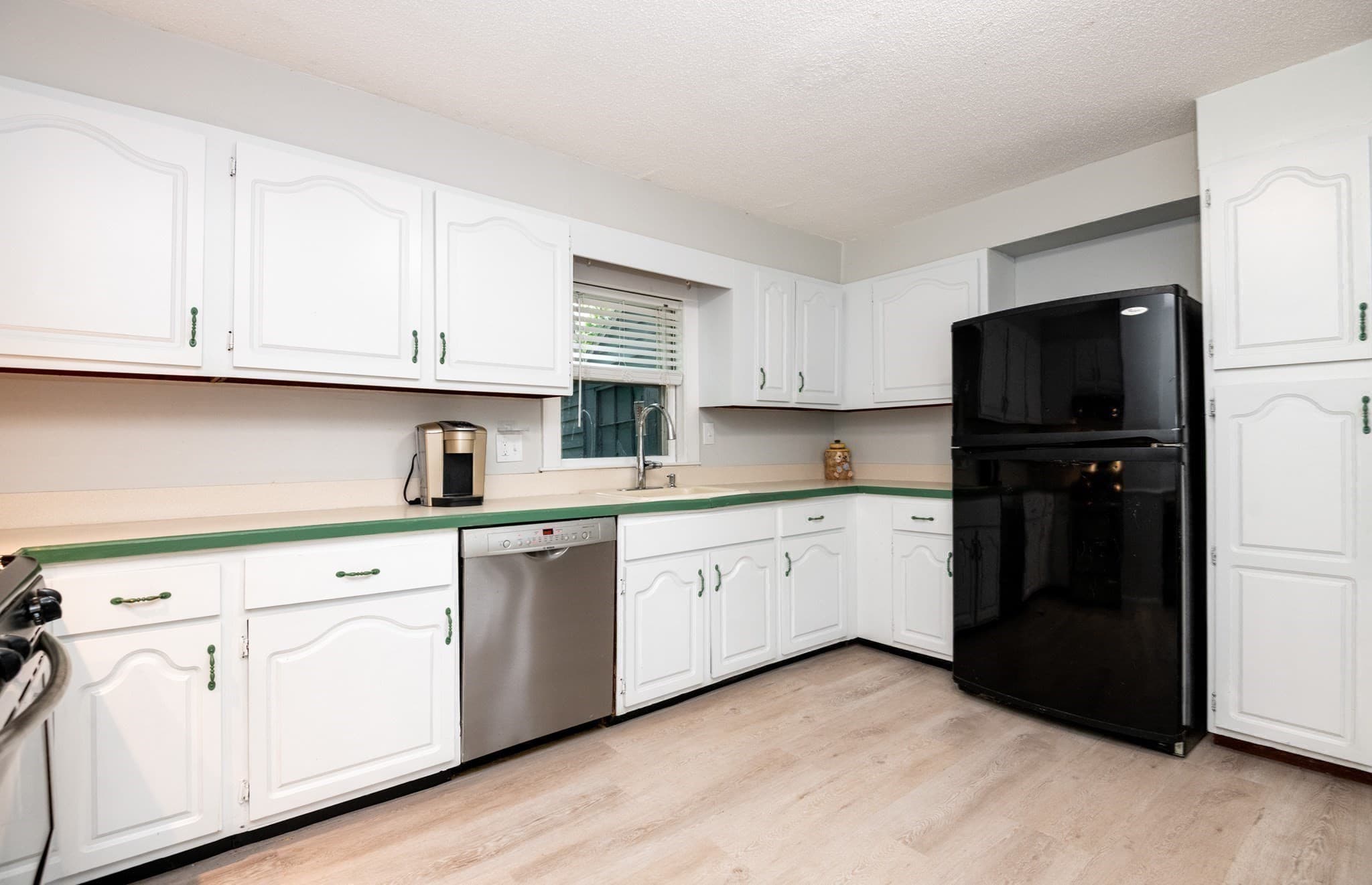 Single Family Residence at 8 Washington Street, Stoneham MA 02180, Stoneham, photo 13 of 40