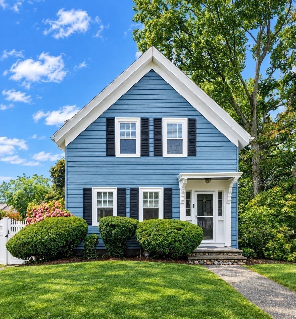 8 Washington Street, Stoneham MA 02180