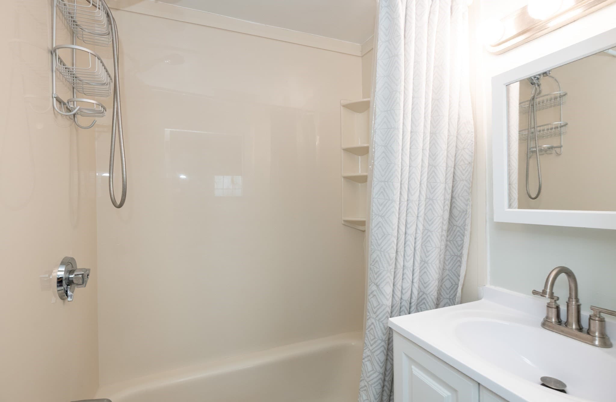 Single Family Residence at 8 Washington Street, Stoneham MA 02180, Stoneham, photo 33 of 40