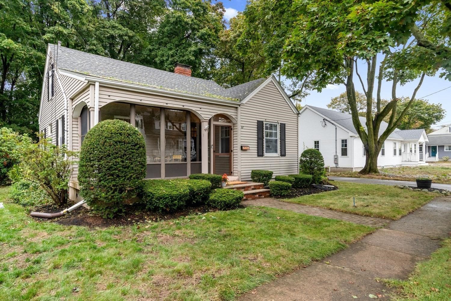 Single Family Residence at 67 Ellsworth Rd, Peabody MA 01960, Peabody, photo 2 of 32