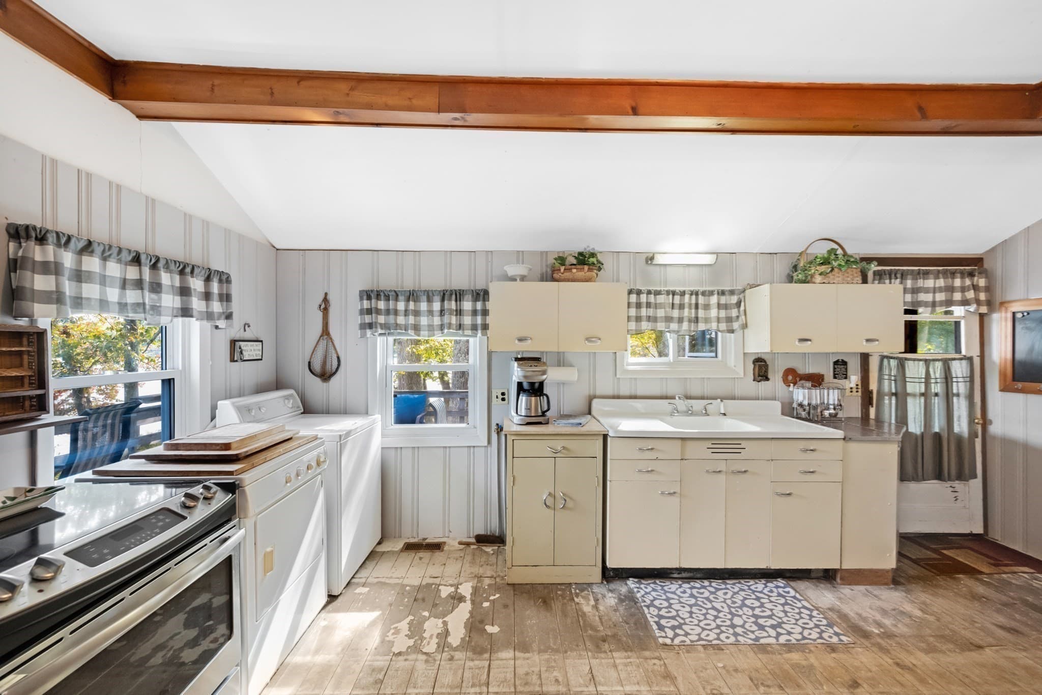 Single Family Residence at 79 7th Street, Brimfield MA 01010, Brimfield, photo 16 of 32