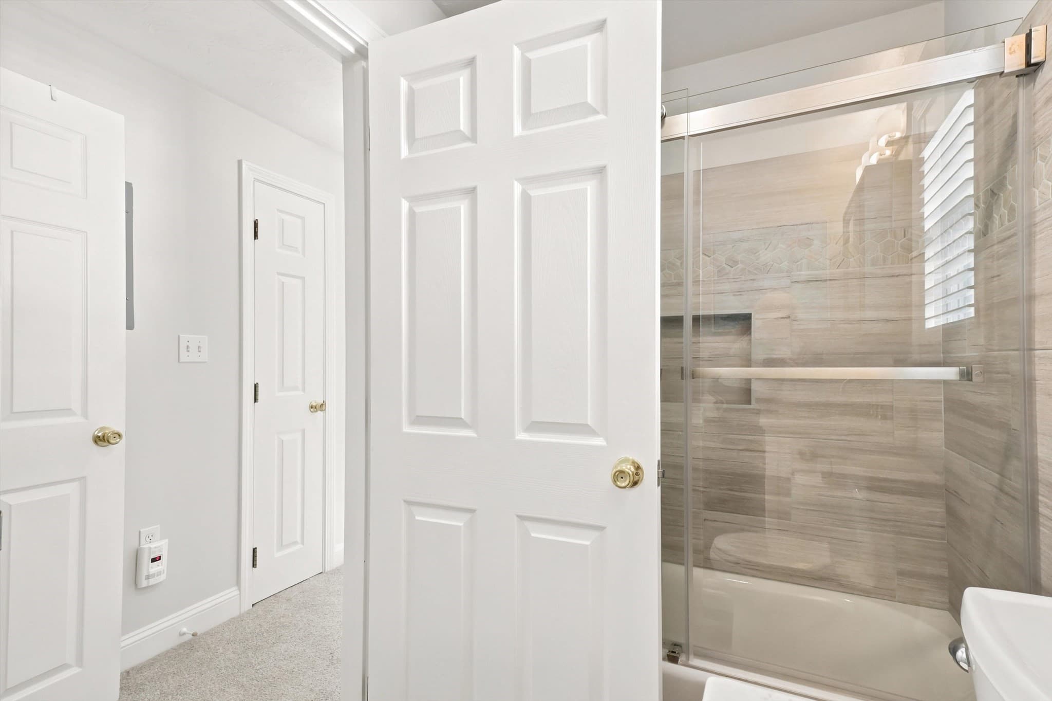 Condominium at 2 Greenleaf St # 3, Newburyport MA 01950, Newburyport, photo 22 of 35