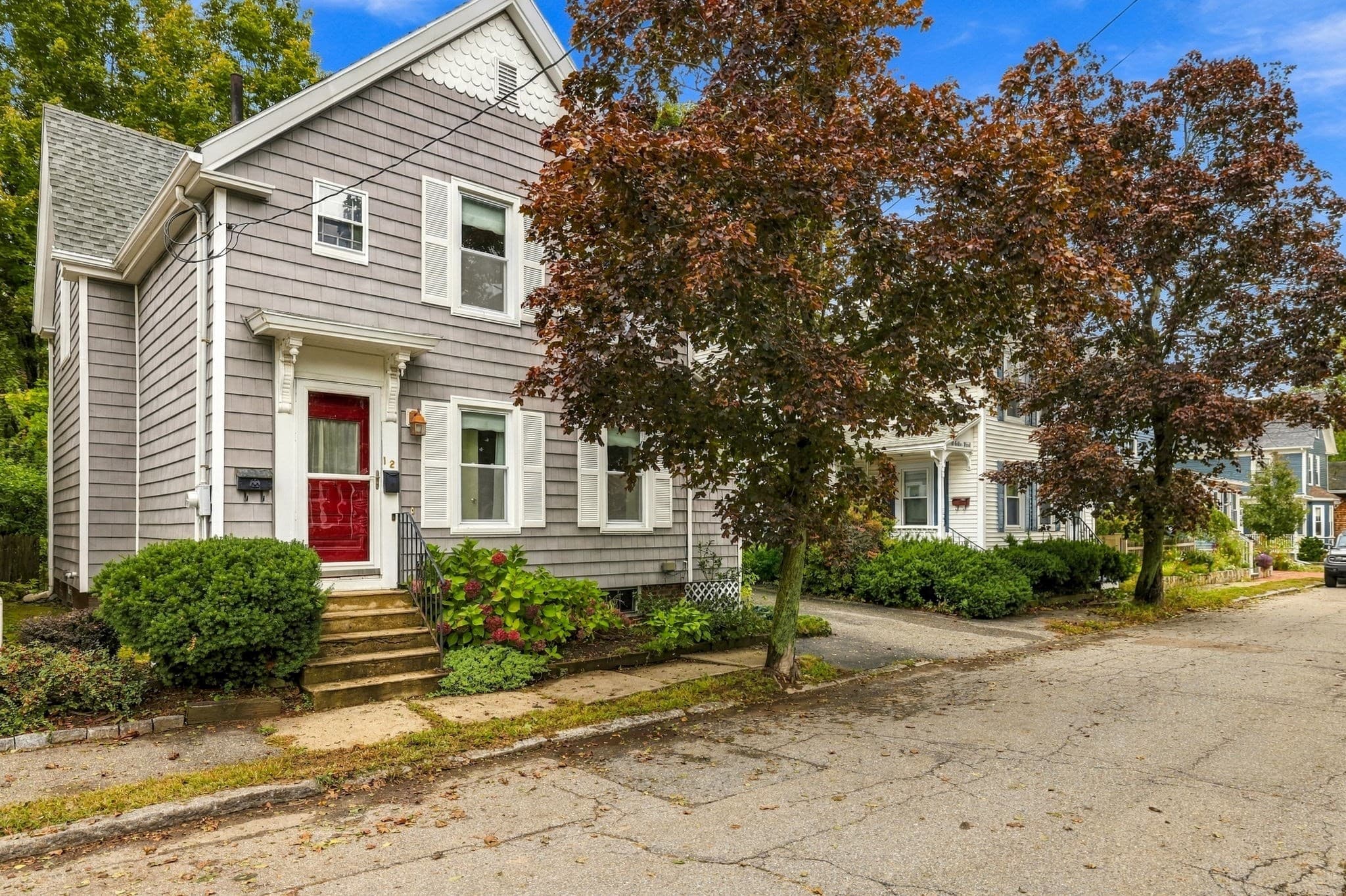 12 Collins St, Newburyport MA 01950