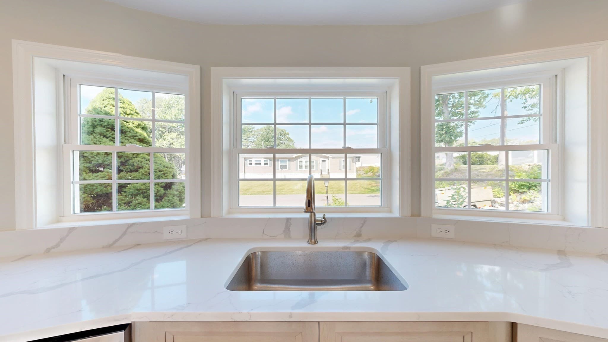 Mobile Home at 6 Emerald Pl, Raynham MA 02767, Raynham, photo 5 of 30