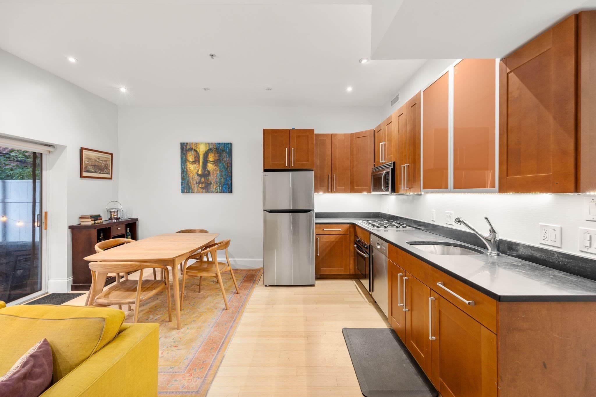 Condominium at 28 Isabella St # 28, Boston MA 02116, Boston, photo 4 of 23