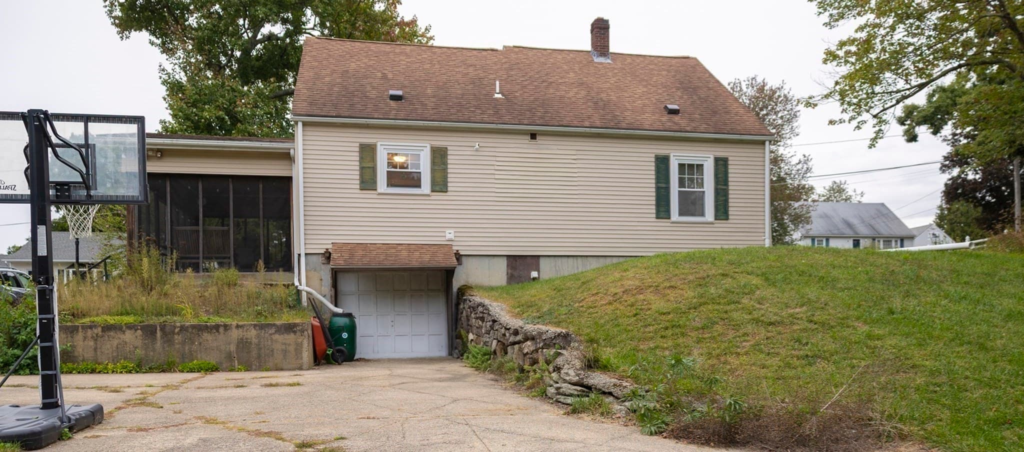 Single Family Residence at 31 Archer St, Bellingham MA 02019, Bellingham, photo 31 of 35
