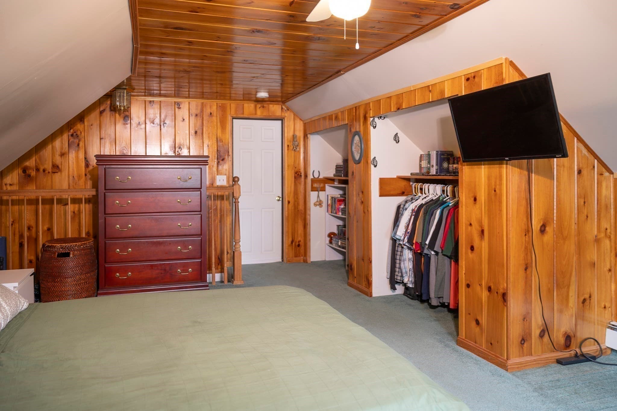 Single Family Residence at 31 Archer St, Bellingham MA 02019, Bellingham, photo 25 of 35