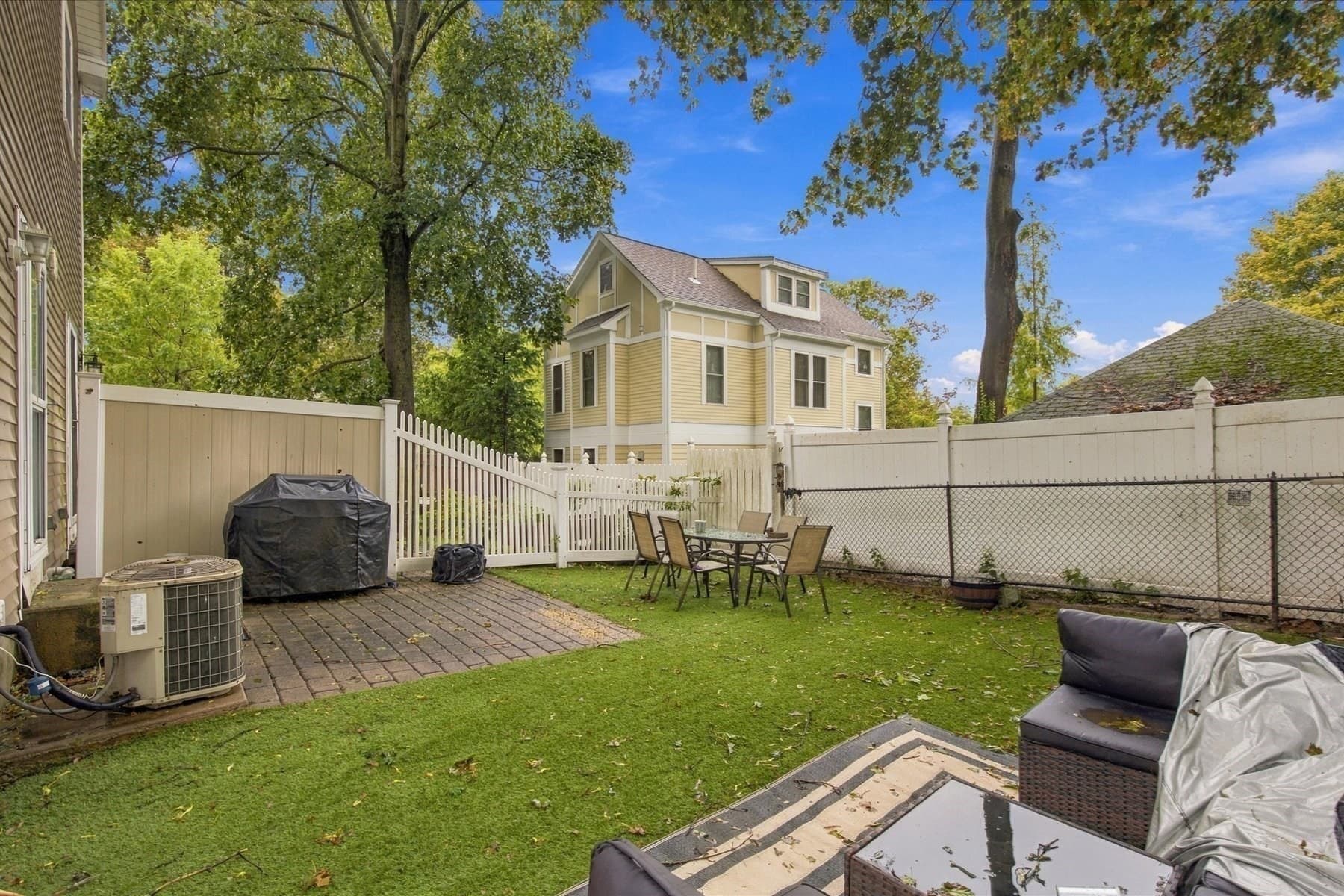 11-13 Rushmore St # 11, Boston MA 02135