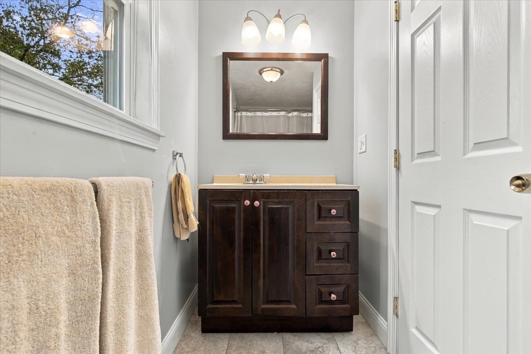 Condominium at 11-13 Rushmore St # 11, Boston MA 02135, Boston, photo 11 of 15