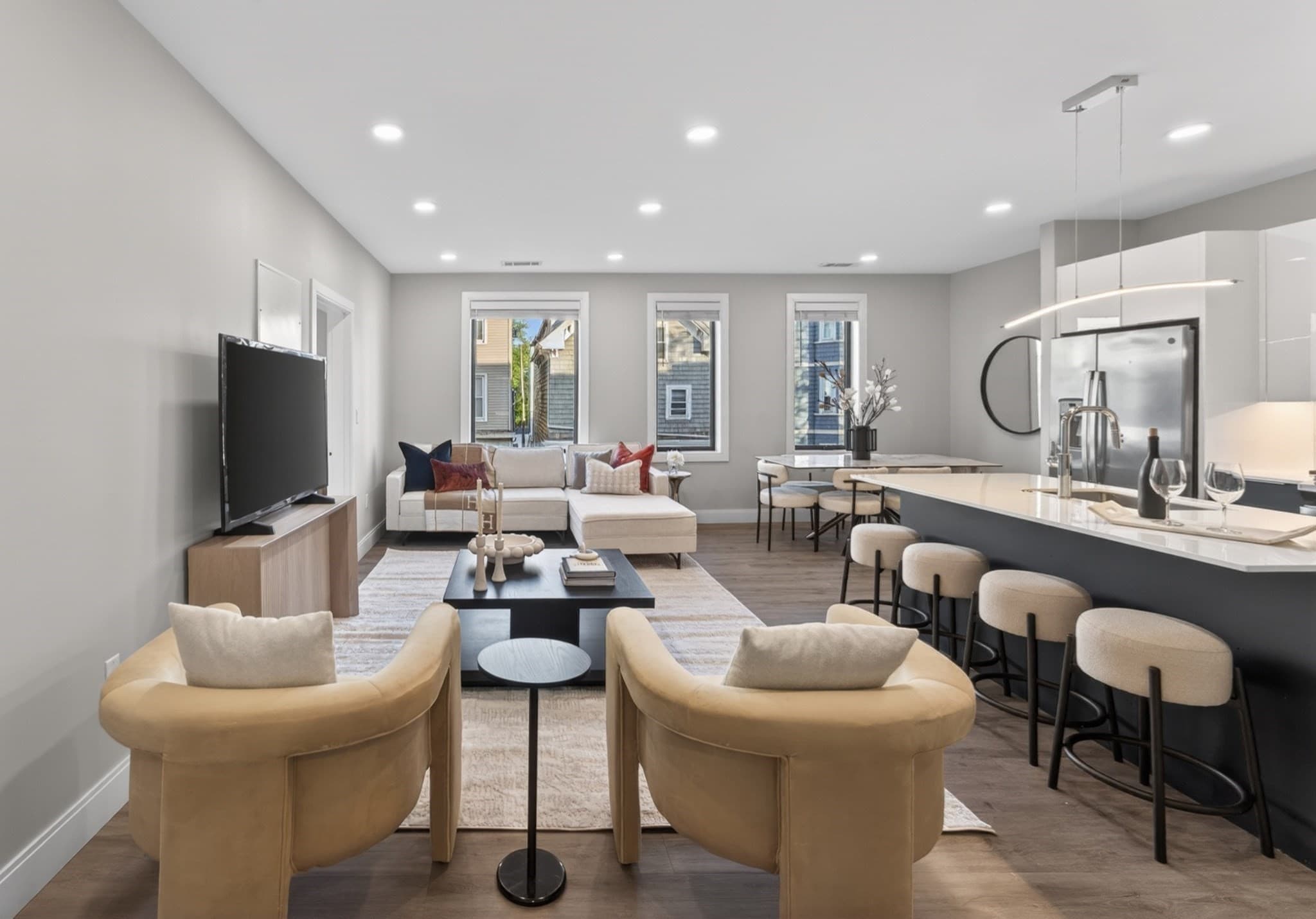 Condominium at 656 Saratoga # 310, Boston MA 02128, Boston, photo 2 of 22