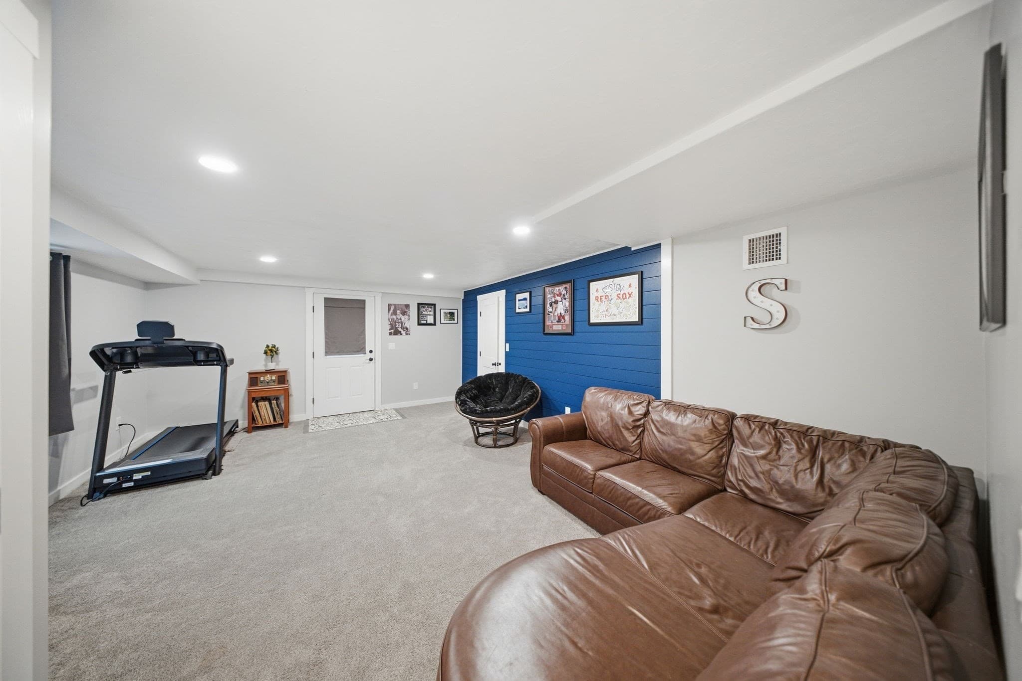 Condominium at 1093 Washington St # 1093, Holliston MA 01746, Holliston, photo 27 of 39
