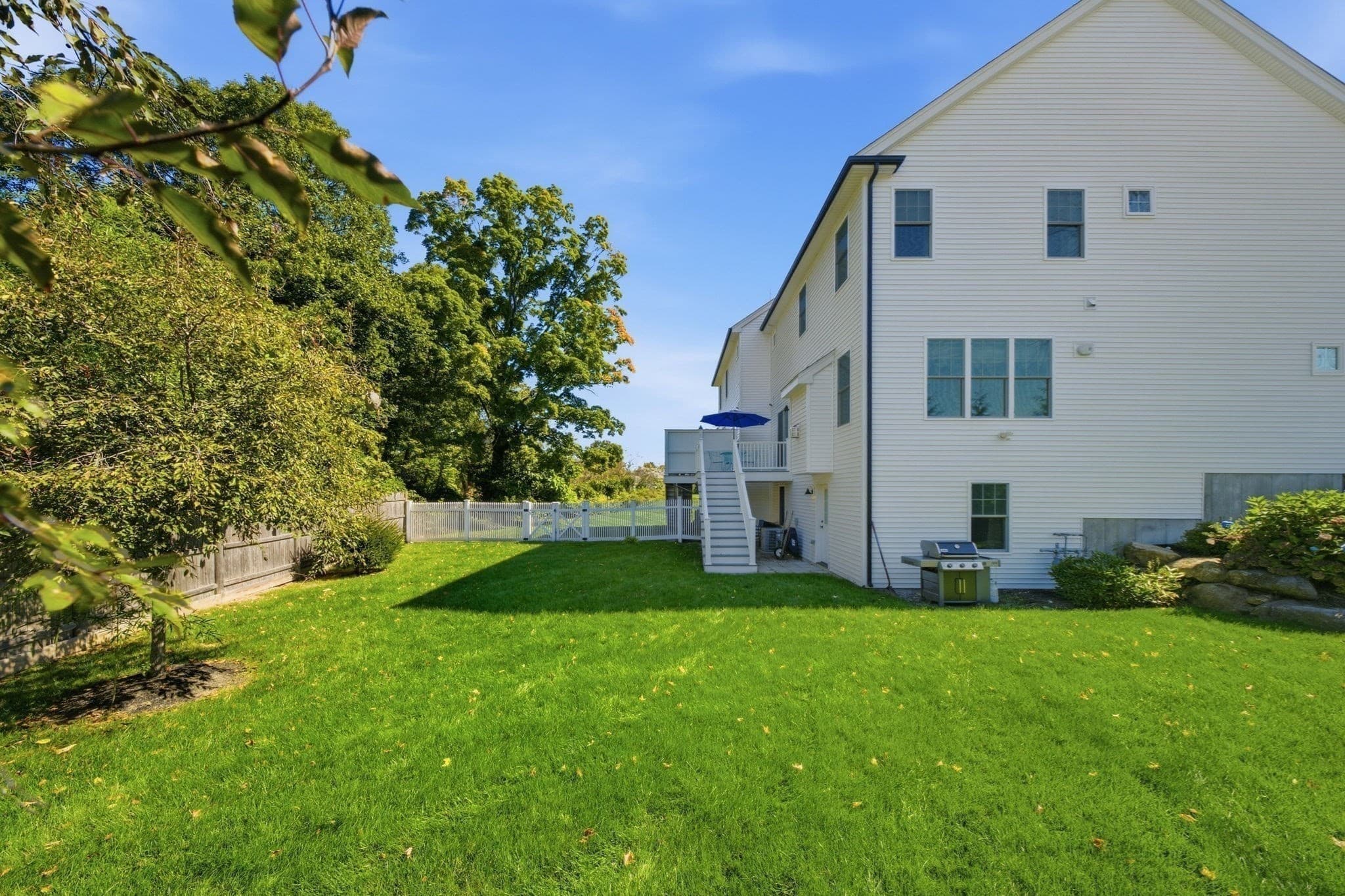 Condominium at 1093 Washington St # 1093, Holliston MA 01746, Holliston, photo 32 of 39
