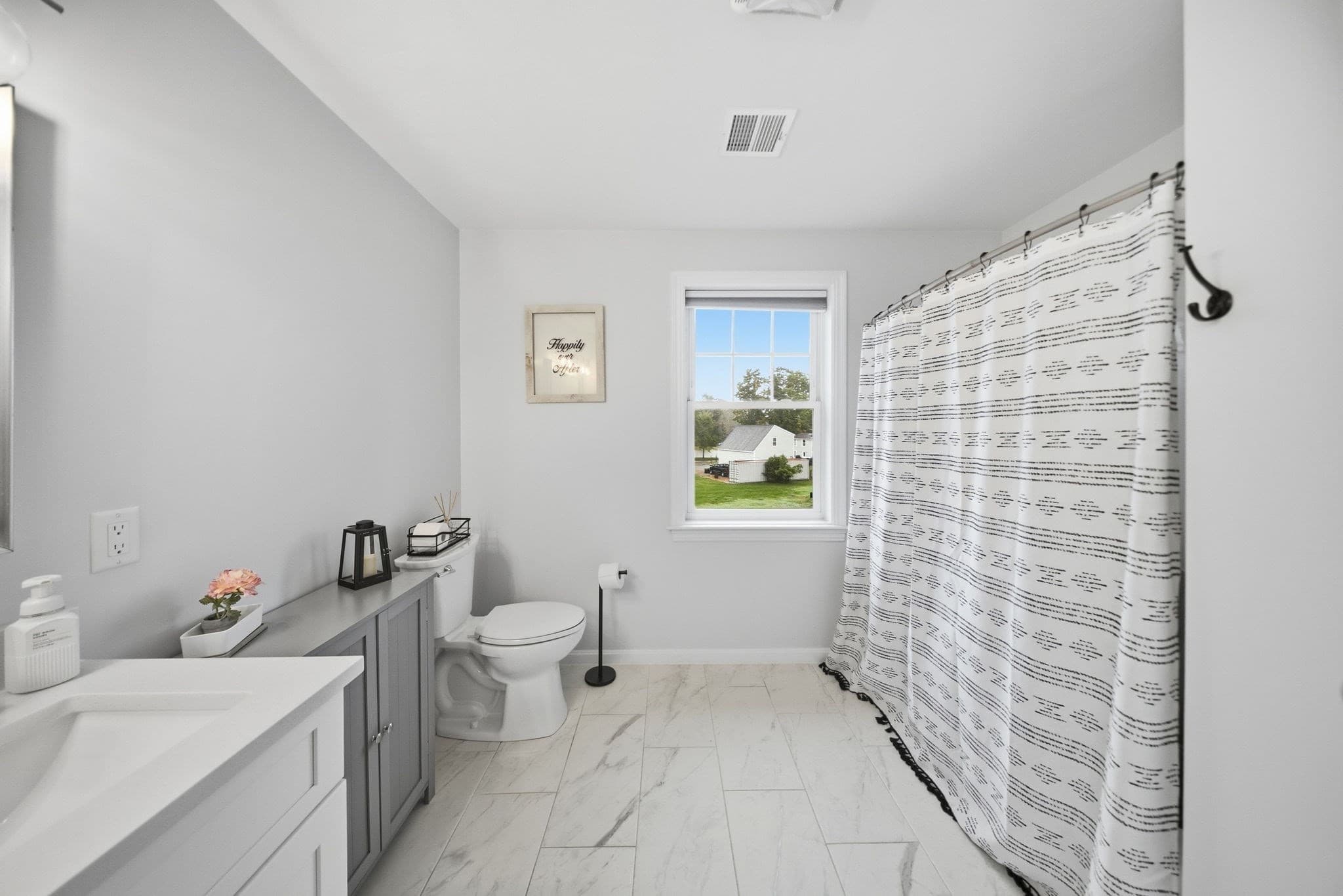 Condominium at 1093 Washington St # 1093, Holliston MA 01746, Holliston, photo 25 of 39
