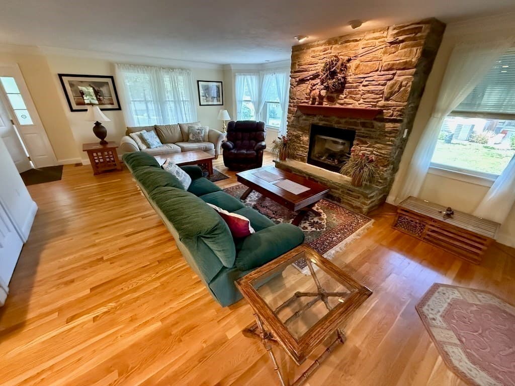 Single Family Residence at 18 Louis Ave, Dennis MA 02638, Dennis, photo 6 of 25