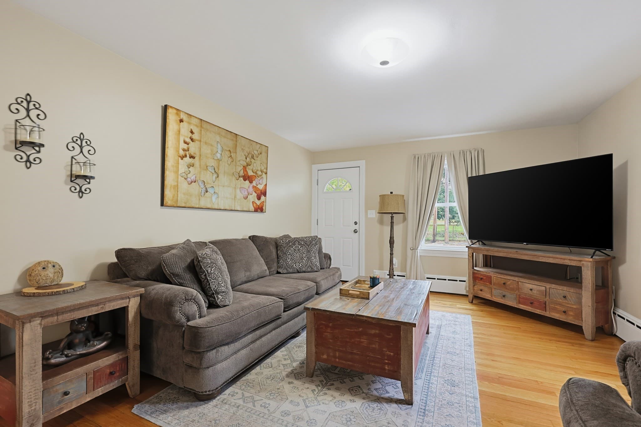 Single Family Residence at 139 Massachusetts Ave, North Andover MA 01845, North Andover, photo 5 of 34