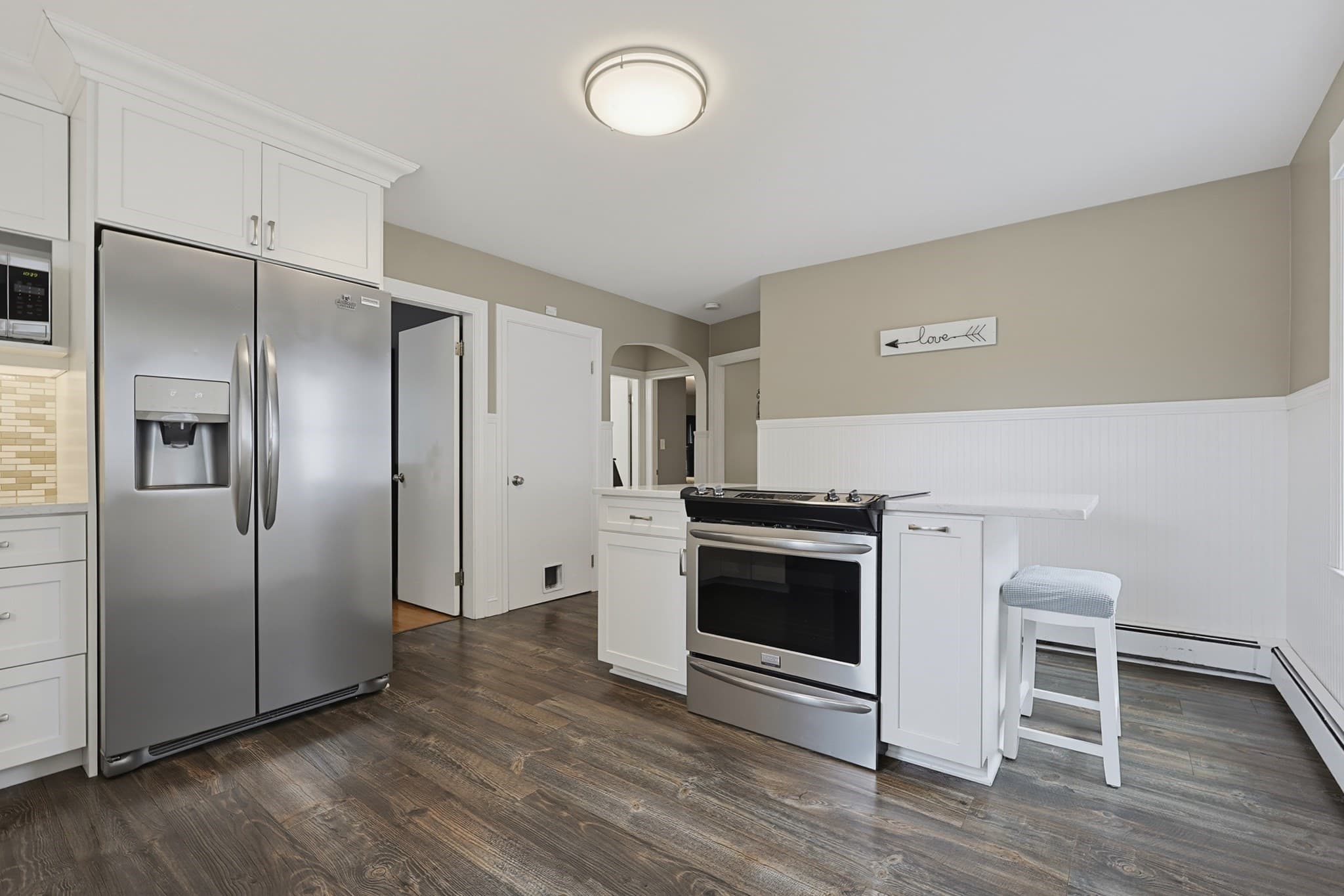 Single Family Residence at 139 Massachusetts Ave, North Andover MA 01845, North Andover, photo 9 of 34