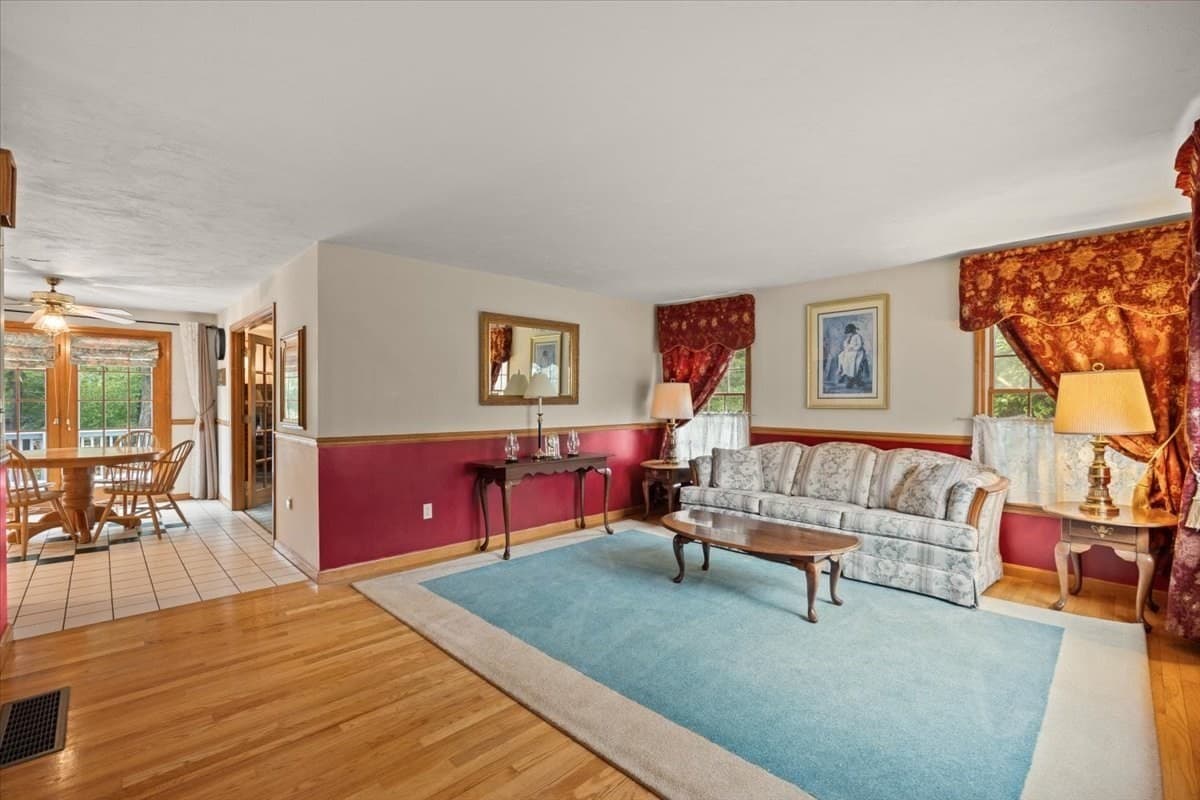 Single Family Residence at 104 Leonard Farm Rd, Abington MA 02351, Abington, photo 11 of 35