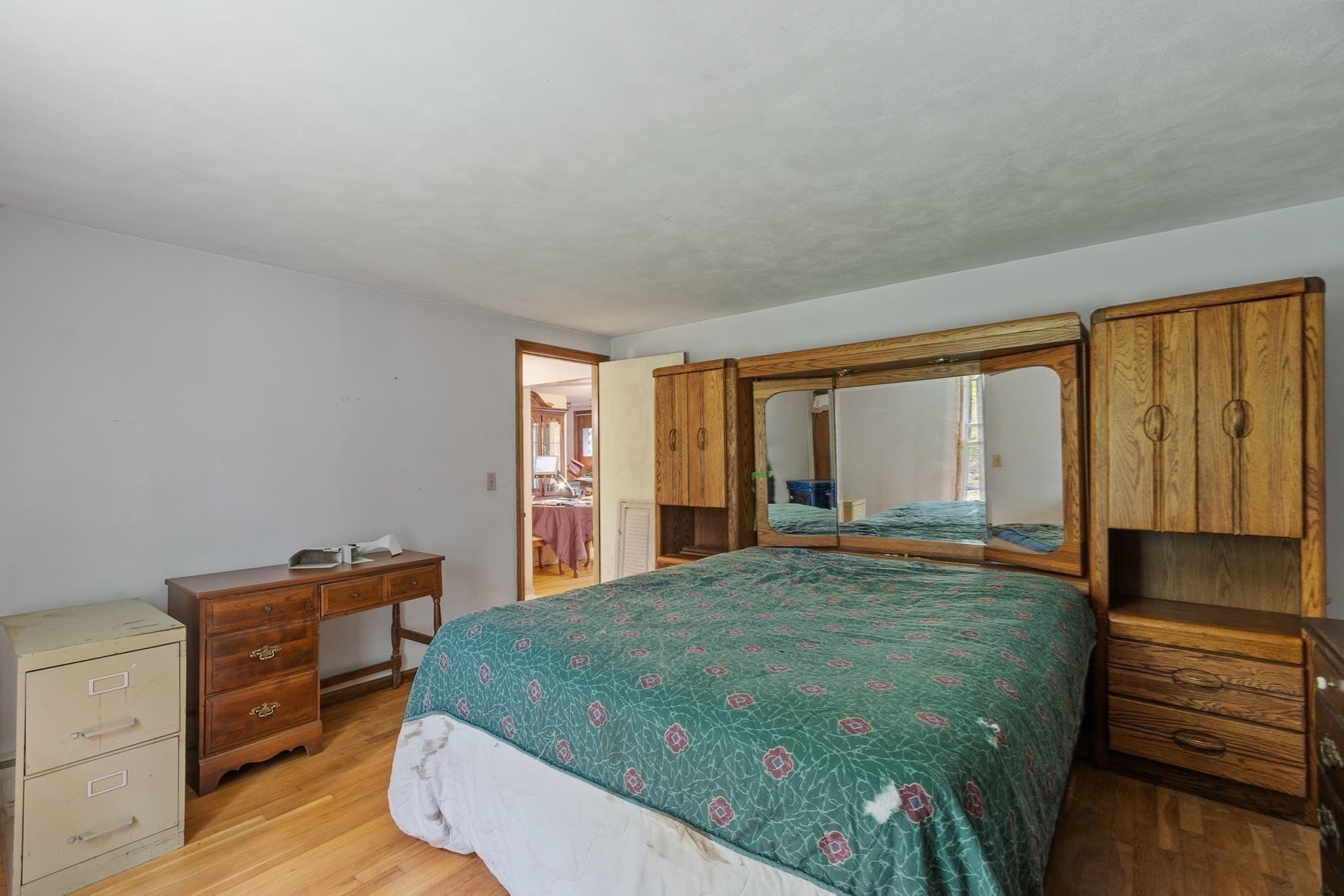 Single Family Residence at 91 Searle Street, Georgetown MA 01833, Georgetown, photo 16 of 37