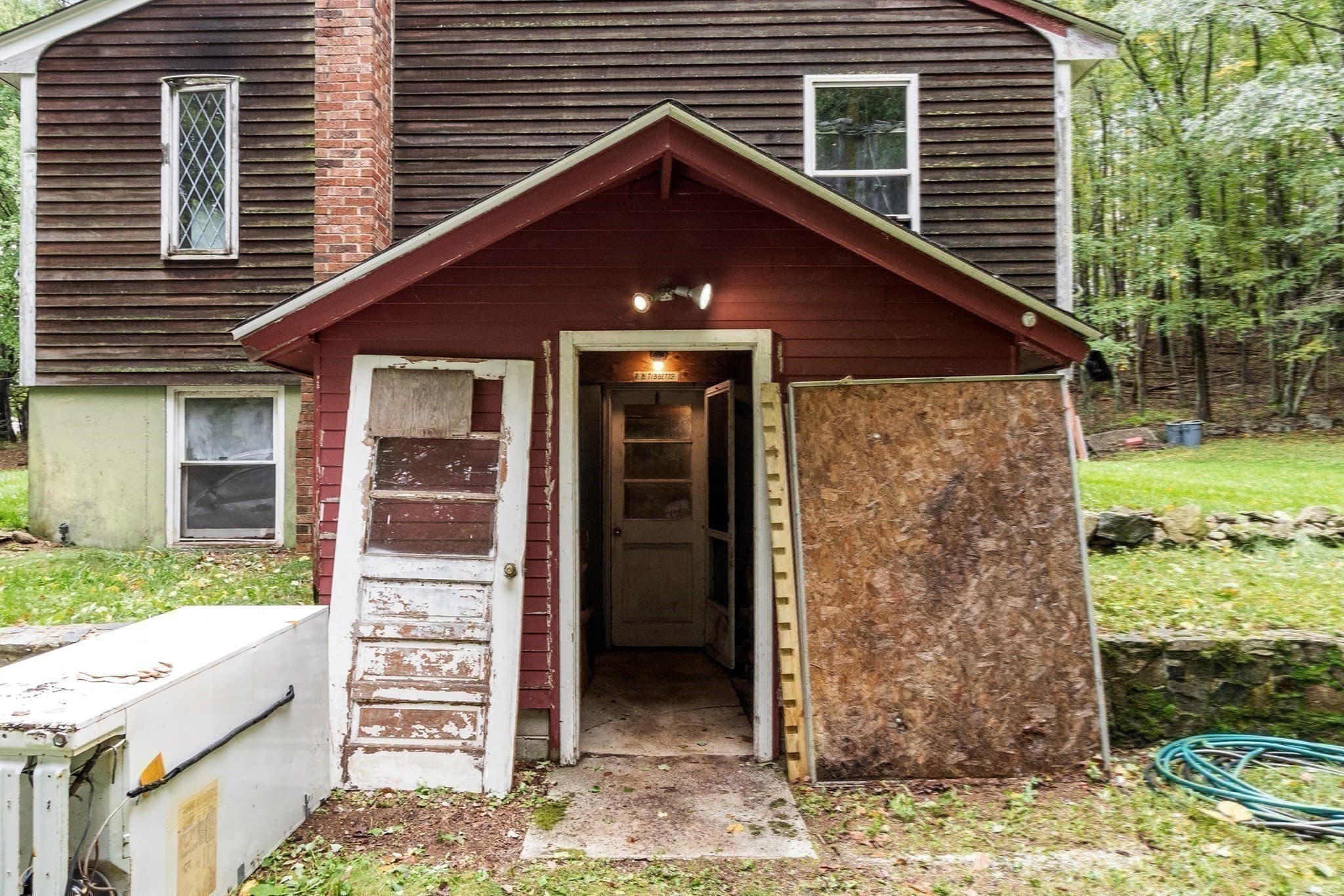 Single Family Residence at 91 Searle Street, Georgetown MA 01833, Georgetown, photo 28 of 37