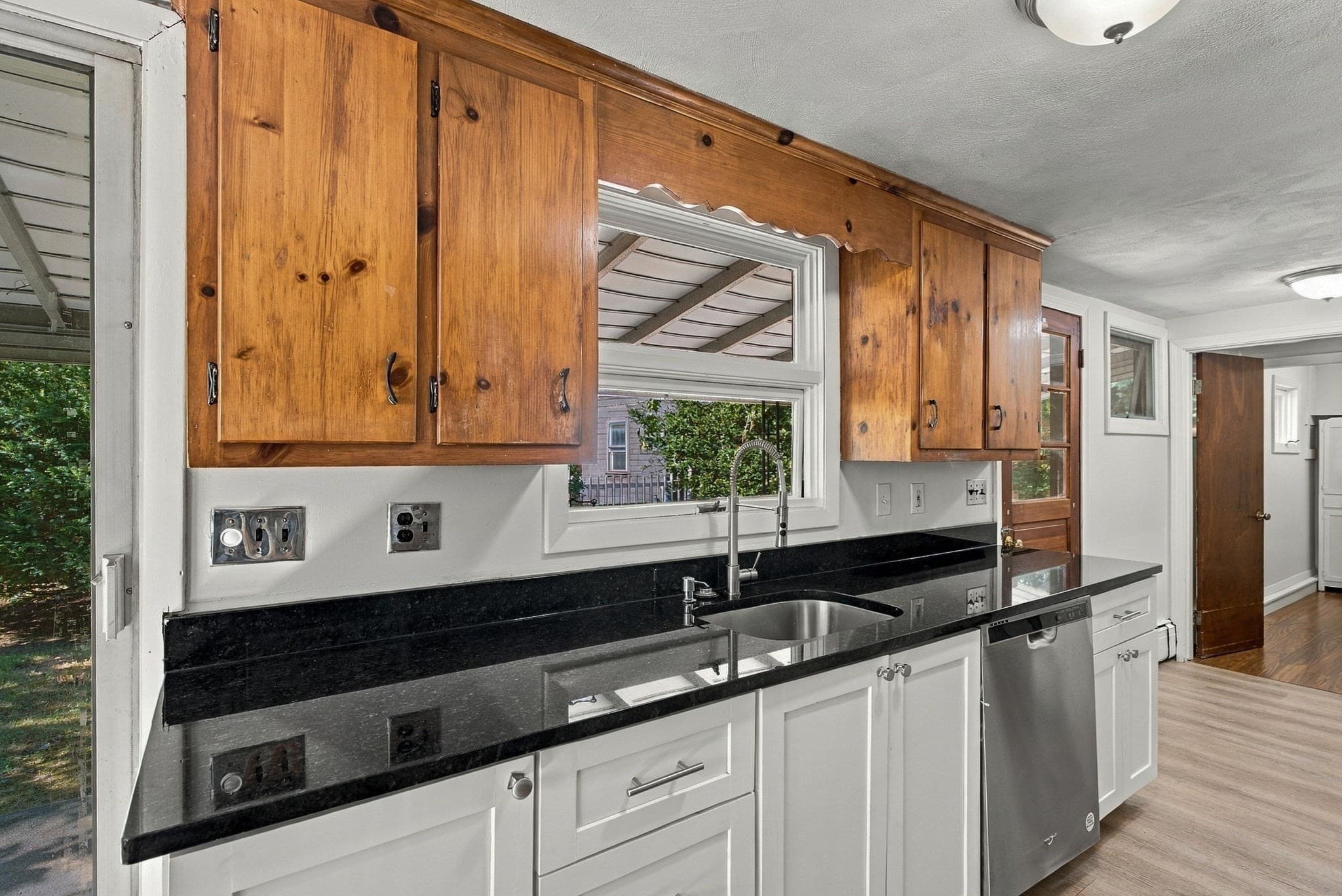 Single Family Residence at 39 Sylvan Ave, Wakefield MA 01880, Wakefield, photo 15 of 27