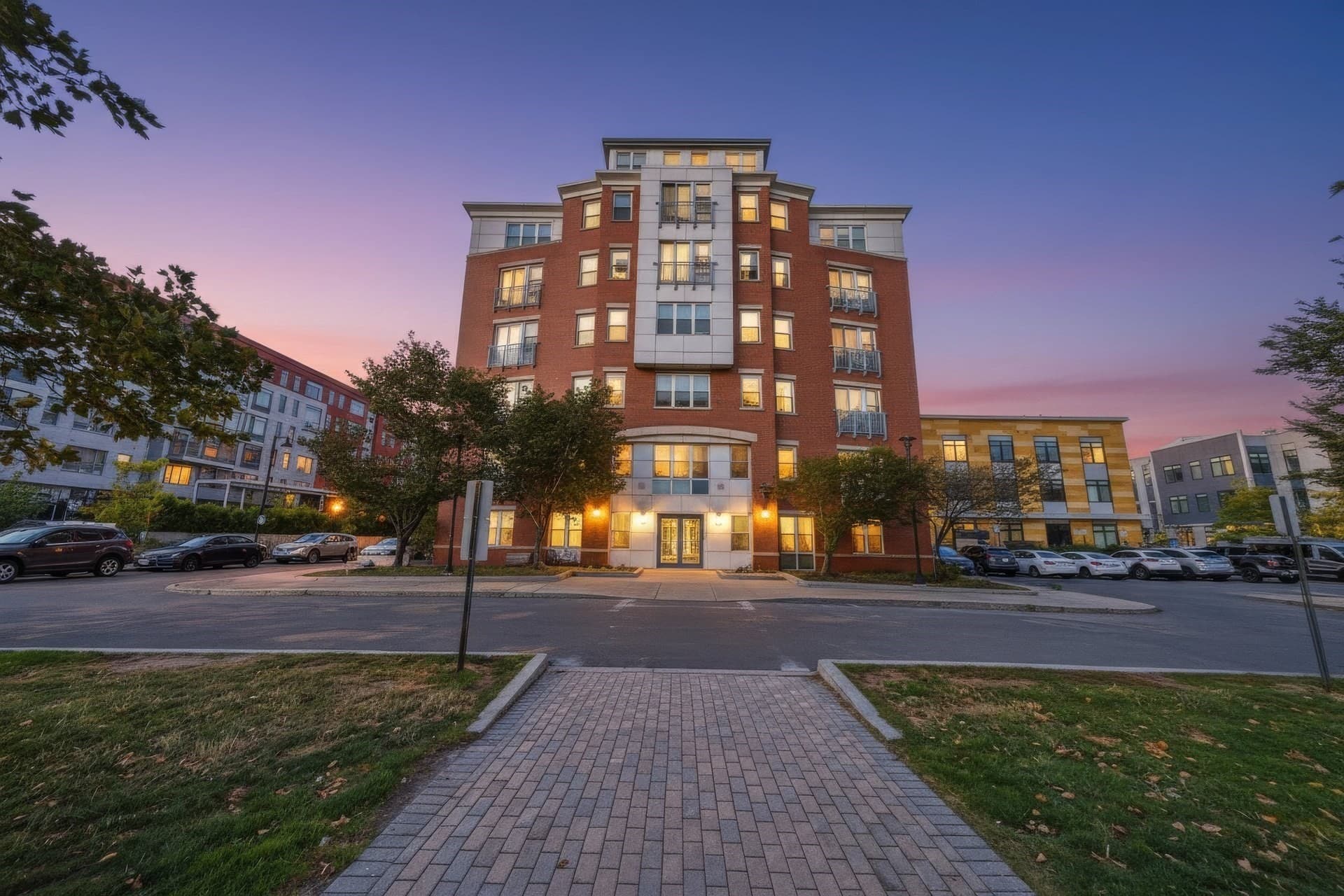 113 Sumner St # 42, Boston MA 02128