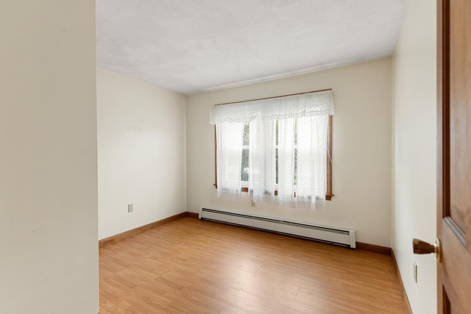 Single Family Residence at 12 Marion Ave, Beverly MA 01915, Beverly, photo 15 of 29