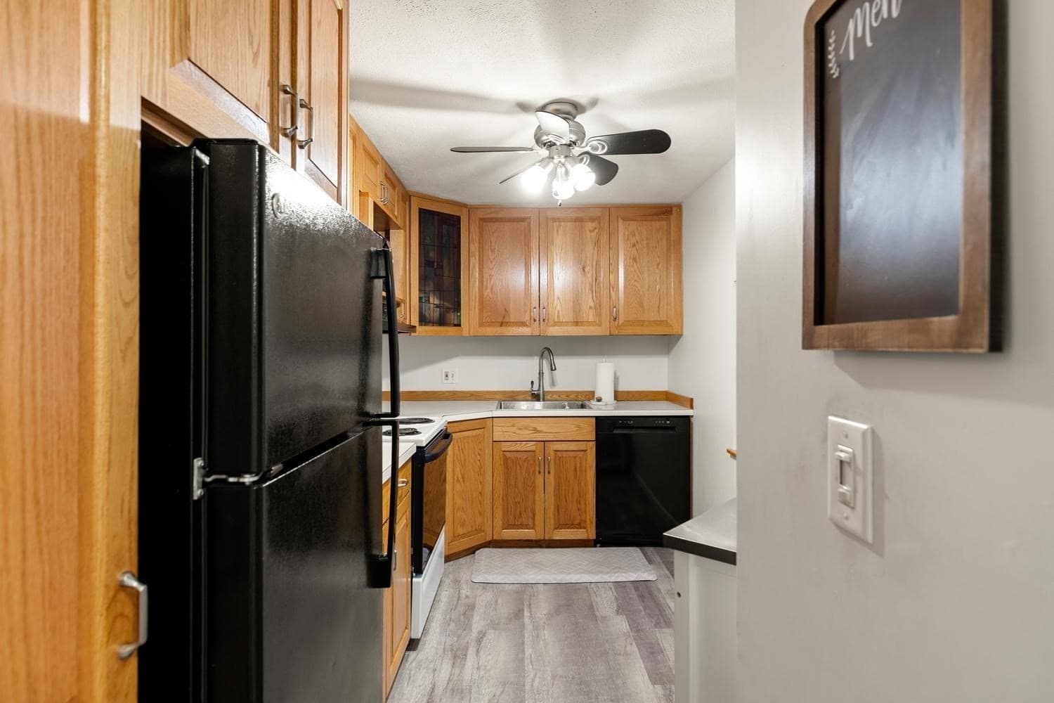 Condominium at 500 Northshore Road # 6C, Peabody MA 01960, Peabody, photo 5 of 23