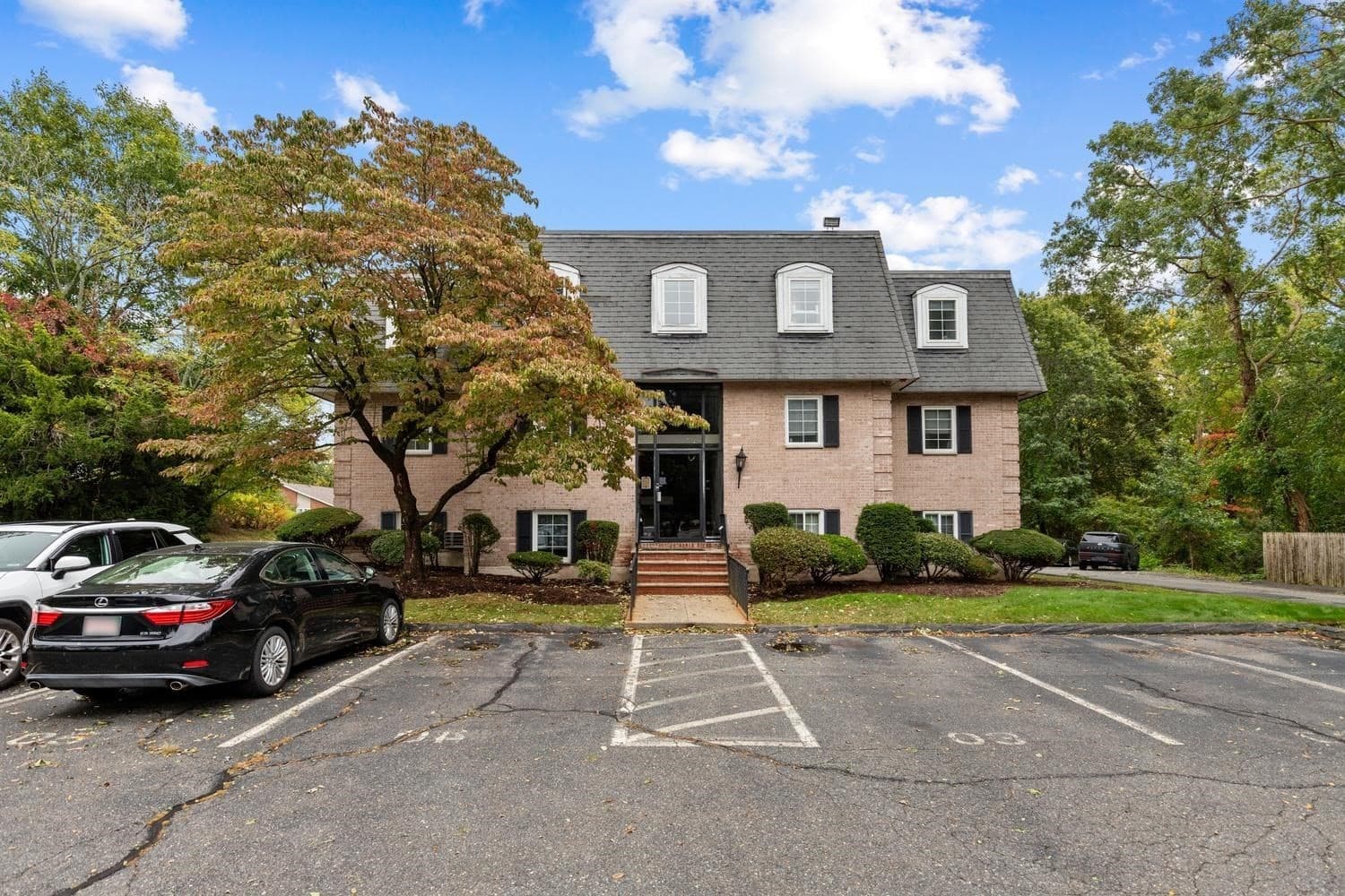 Condominium at 500 Northshore Road # 6C, Peabody MA 01960, Peabody, photo 4 of 23