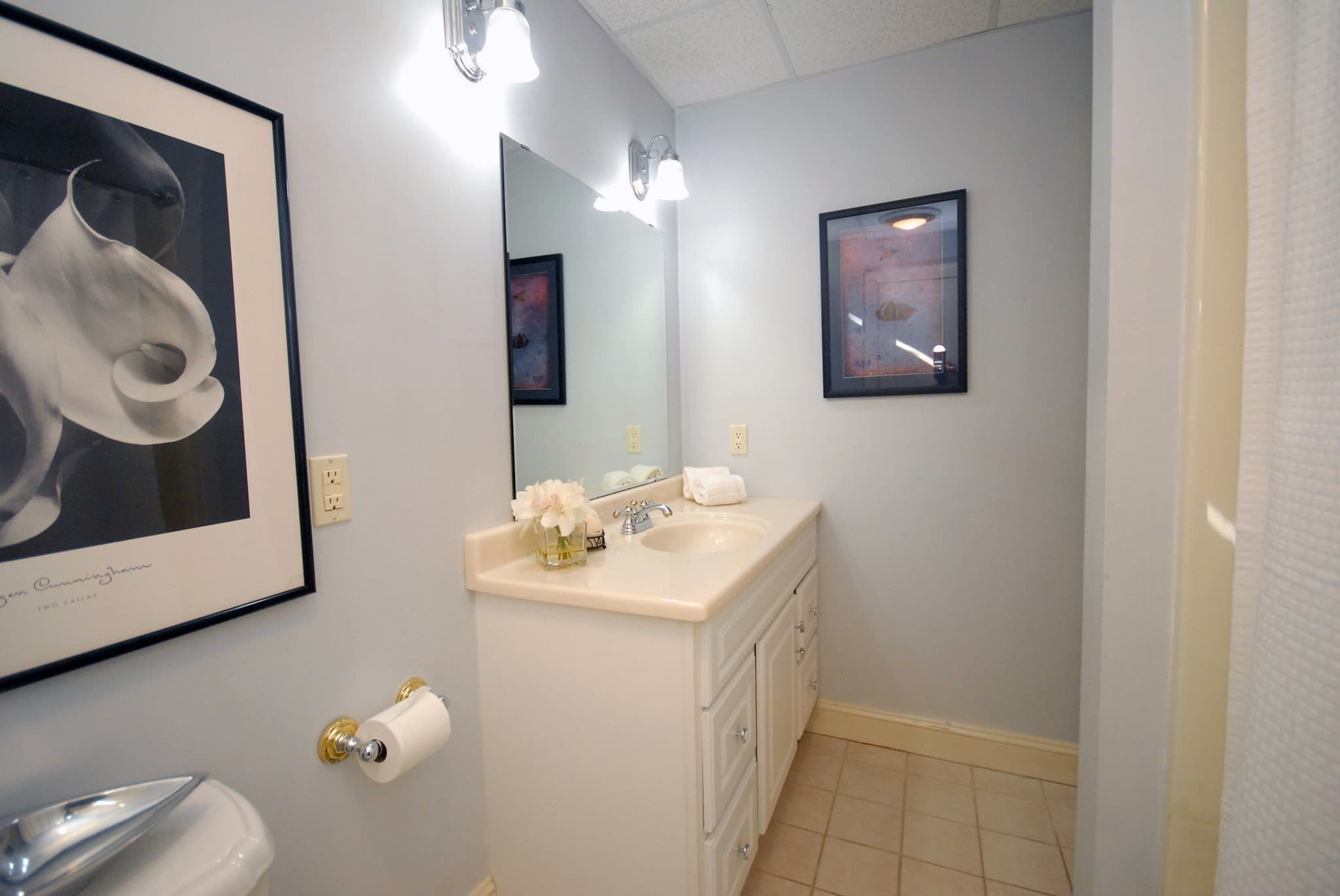 Single Family Residence at 96 Forest Ridge Rd # 96, Concord MA 01742, Concord, photo 29 of 36