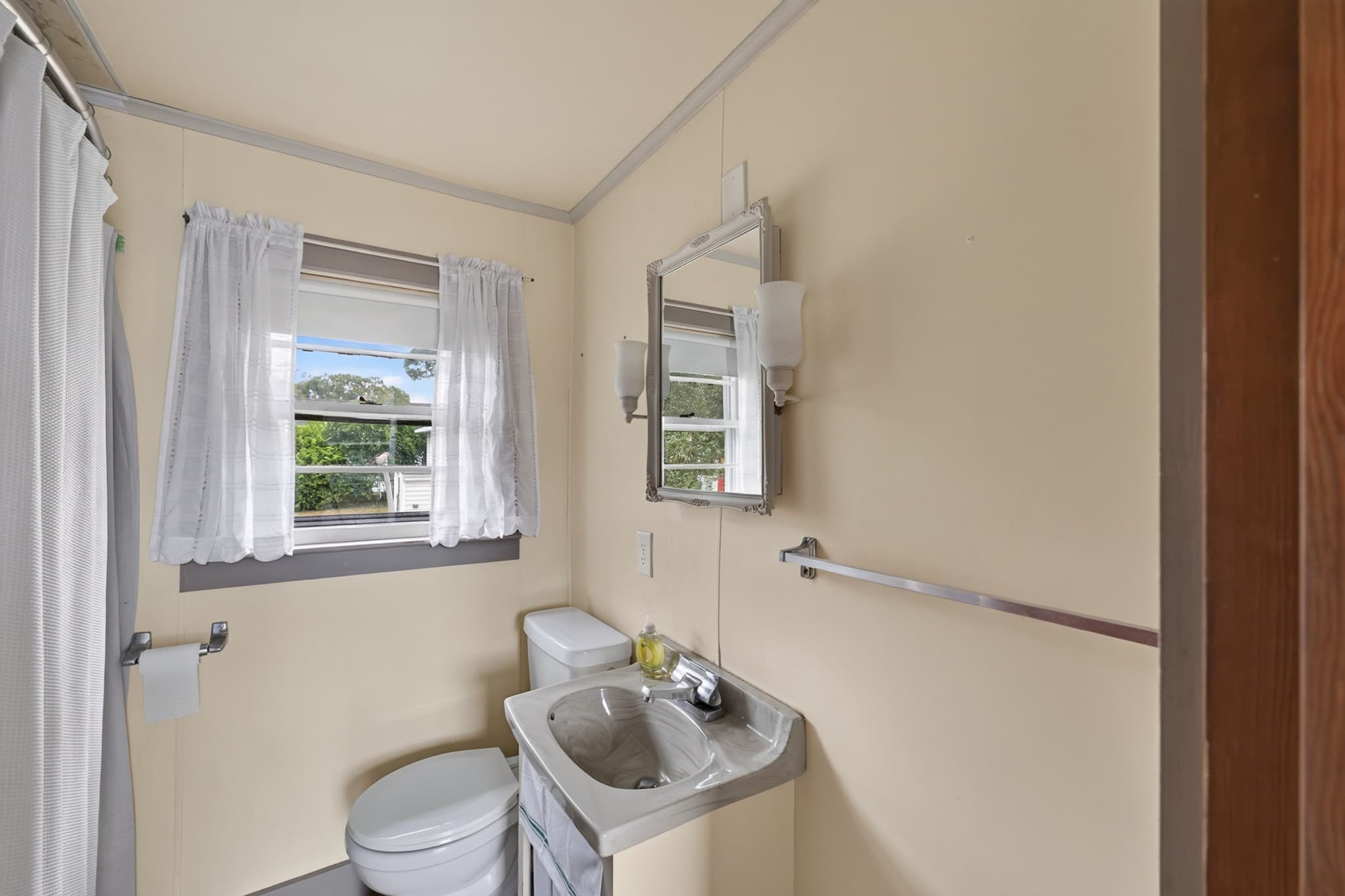 Single Family Residence at 24 Broadmarsh Ave, Wareham MA 02571, Wareham, photo 23 of 32