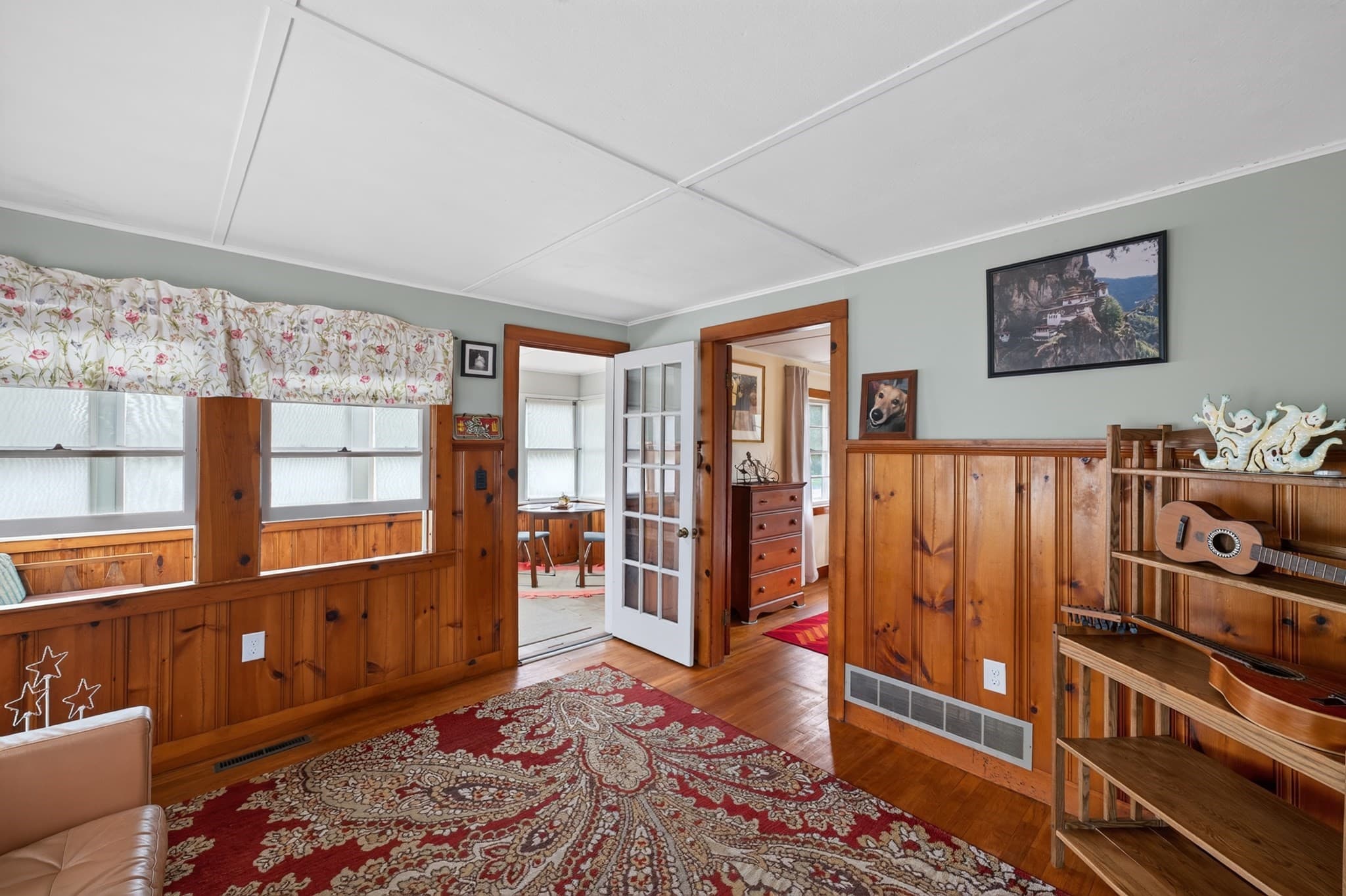 Single Family Residence at 24 Broadmarsh Ave, Wareham MA 02571, Wareham, photo 6 of 32