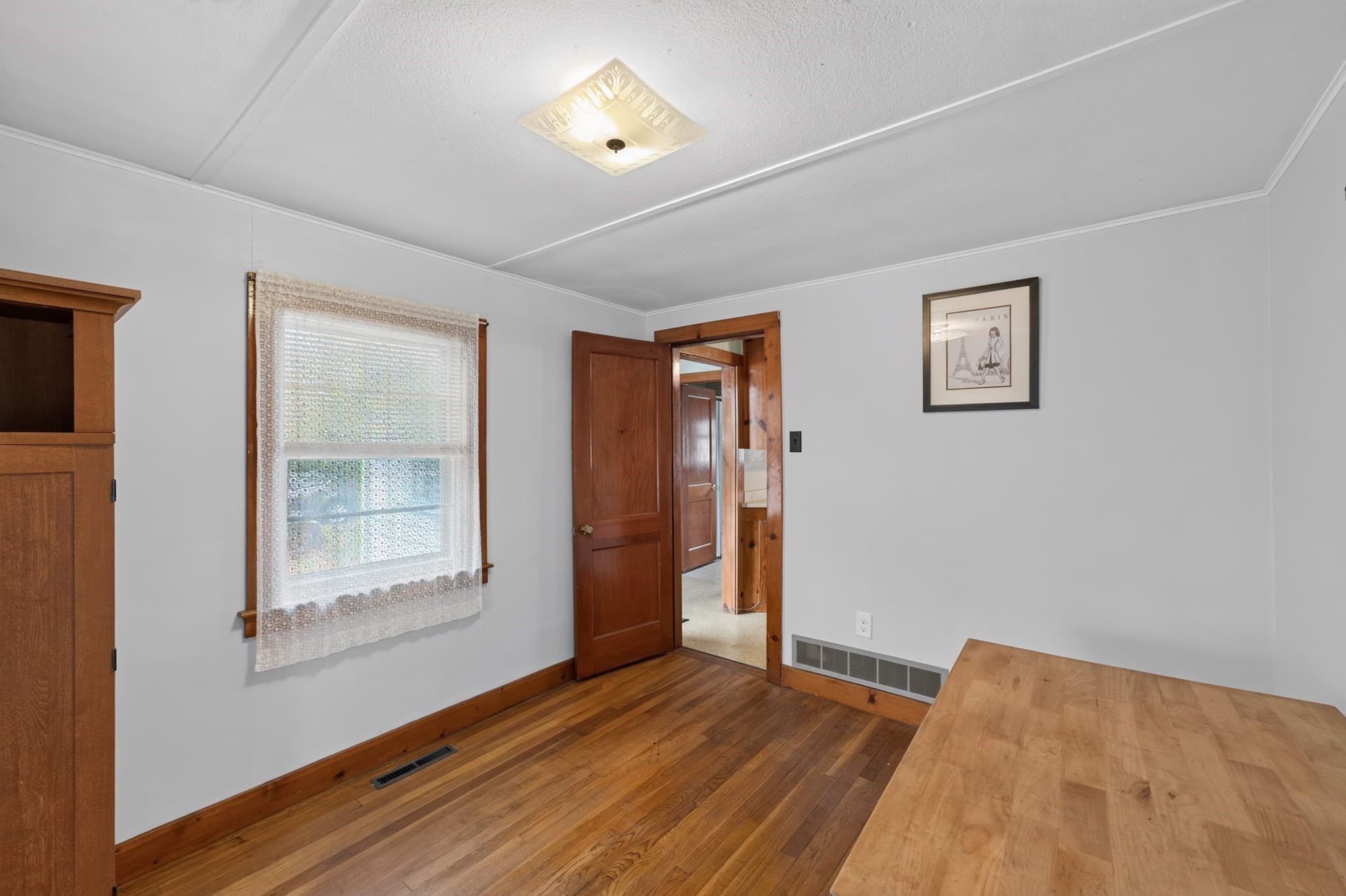 Single Family Residence at 24 Broadmarsh Ave, Wareham MA 02571, Wareham, photo 18 of 32