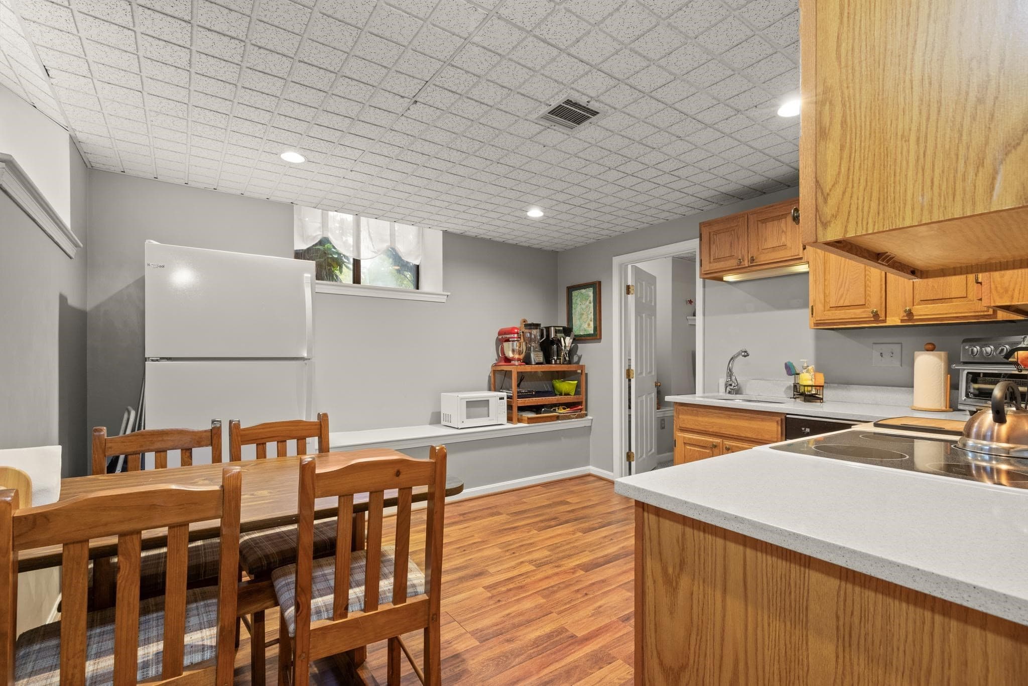 Condominium at 110 South Ave # 2, Whitman MA 02382, Whitman, photo 11 of 20