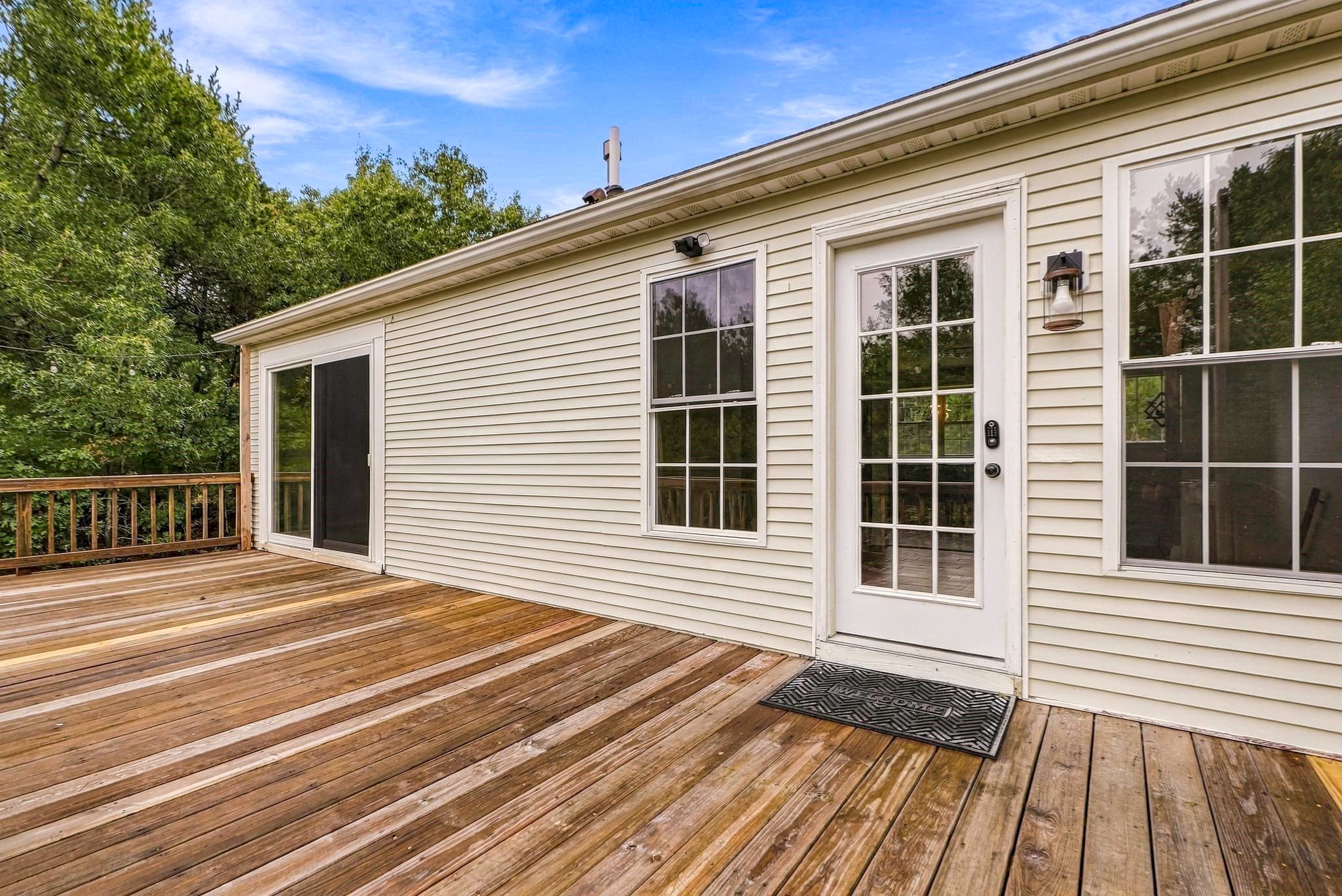 Single Family Residence at 8 Thompson Cir, Plymouth MA 02360, Plymouth, photo 33 of 41