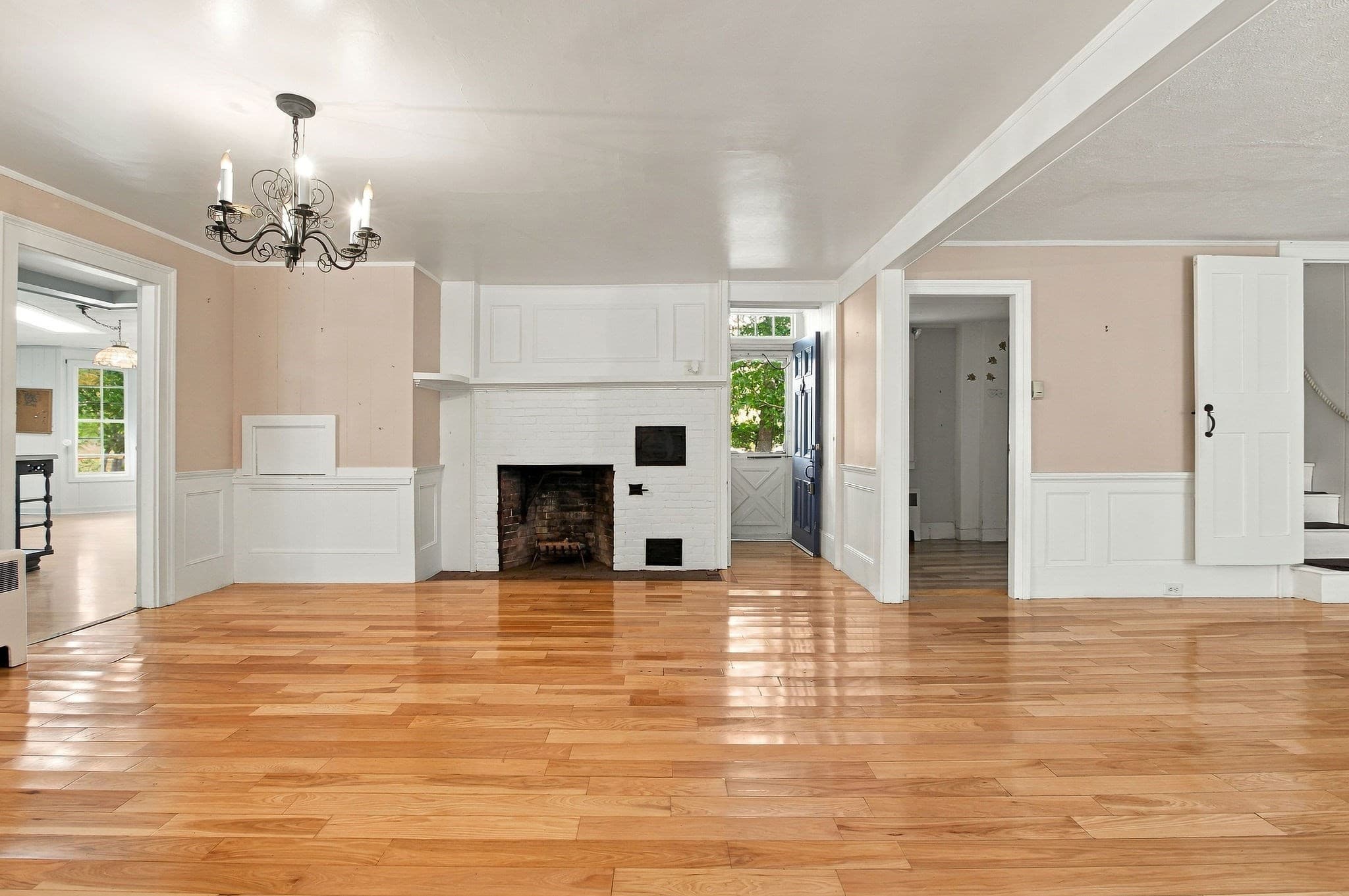 Single Family Residence at 25 Craigville Beach Rd, Barnstable MA 02601, Barnstable, photo 5 of 42